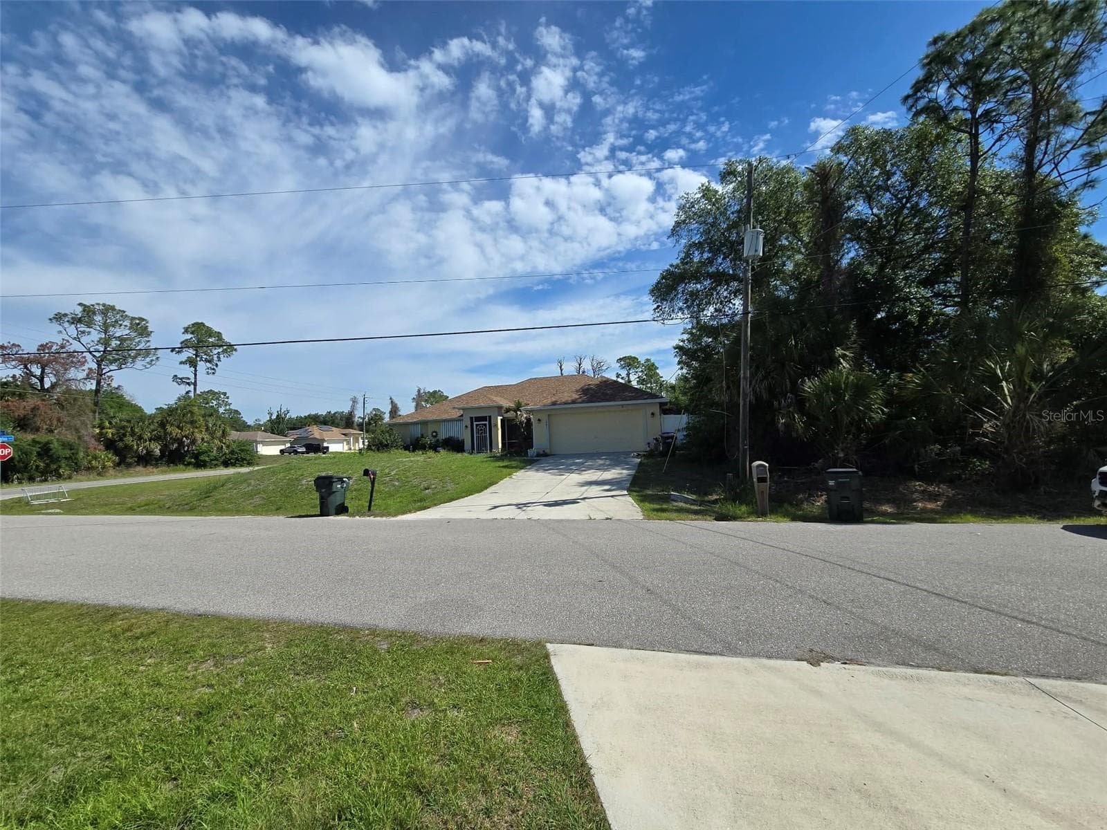 Single Family Residence at 1982 WINSLOW LN, NORTH PORT, photo 2 of 17