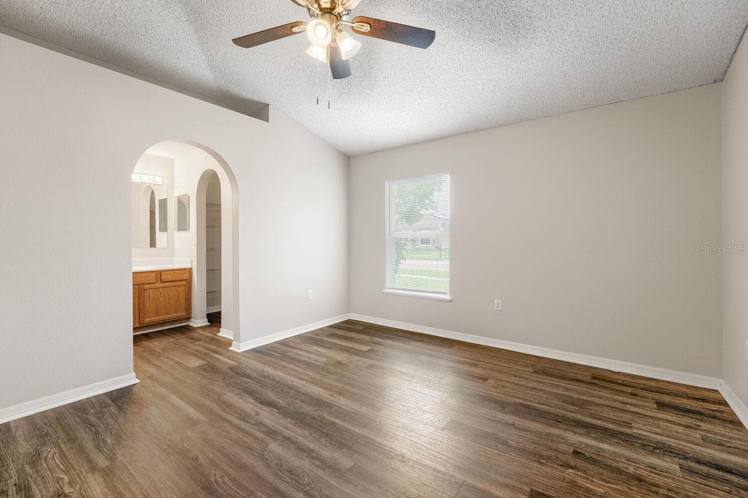 Single Family Residence at 17037 HOLMBY CT, LAND O LAKES, photo 9 of 34