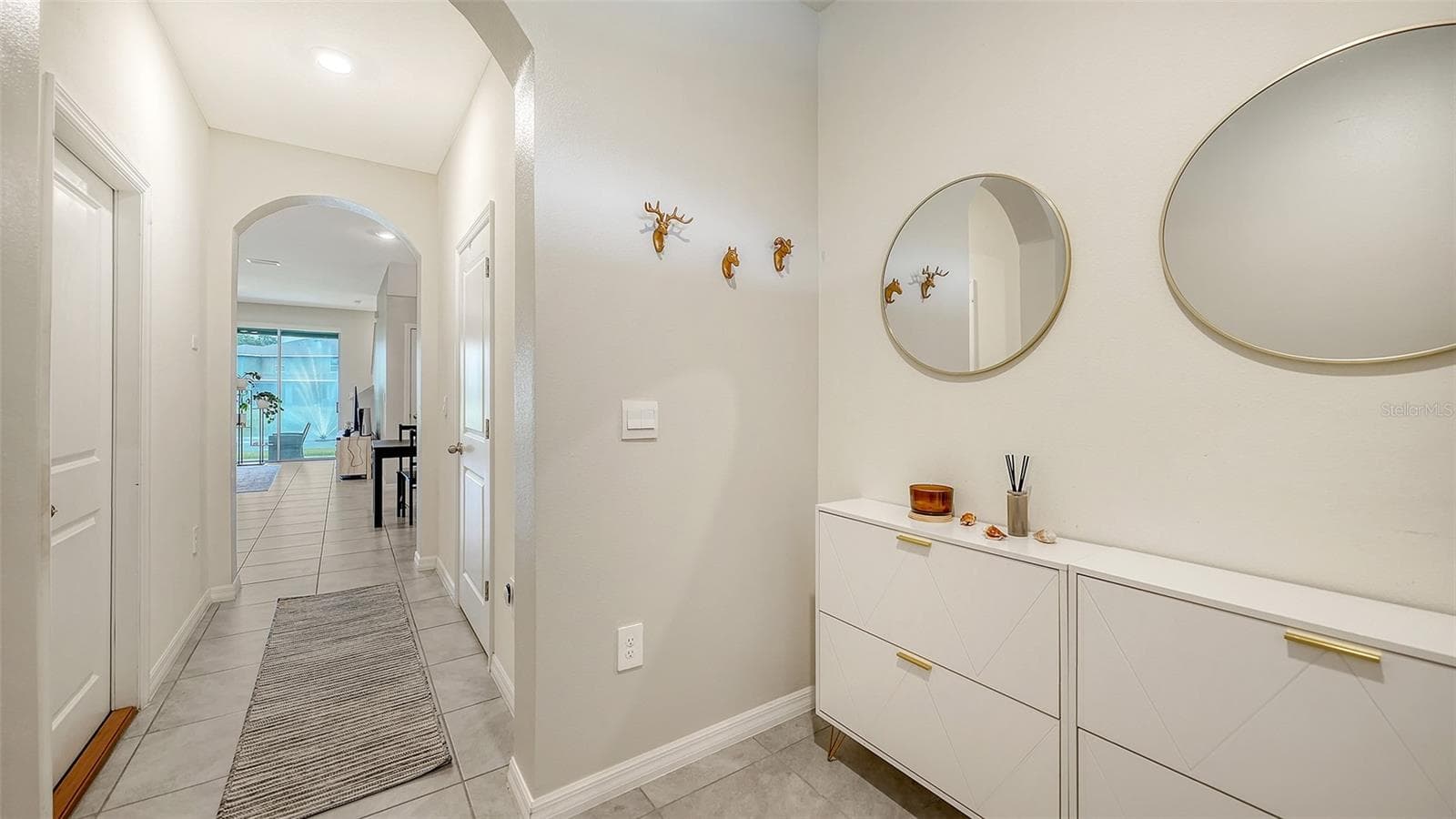 Townhouse at 8777 MILESTONE DR, SARASOTA, photo 5 of 58