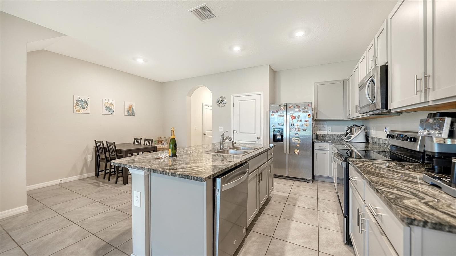 Townhouse at 8777 MILESTONE DR, SARASOTA, photo 18 of 58
