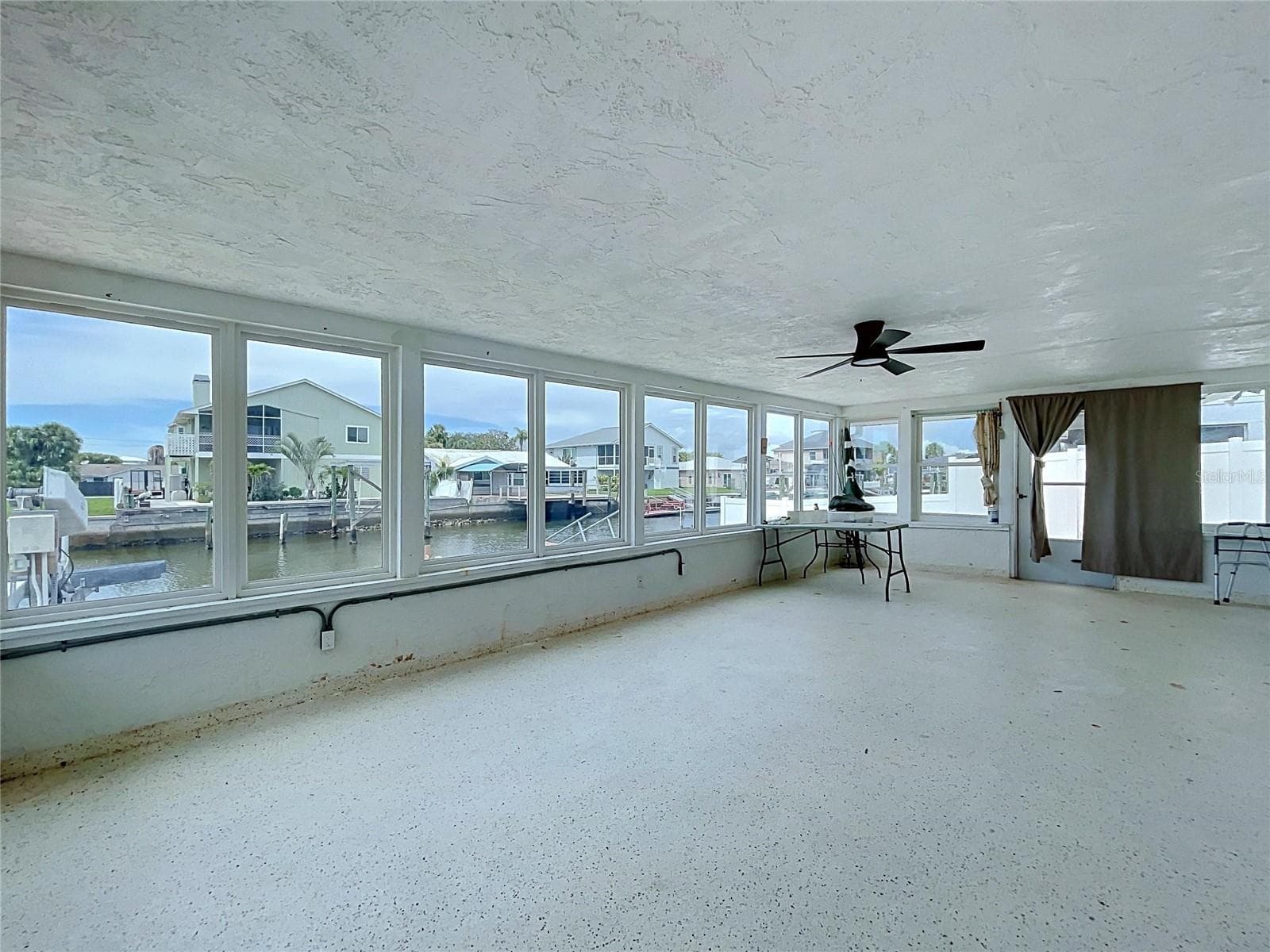 Not staged. - 7401 ISLANDER LN, HUDSON