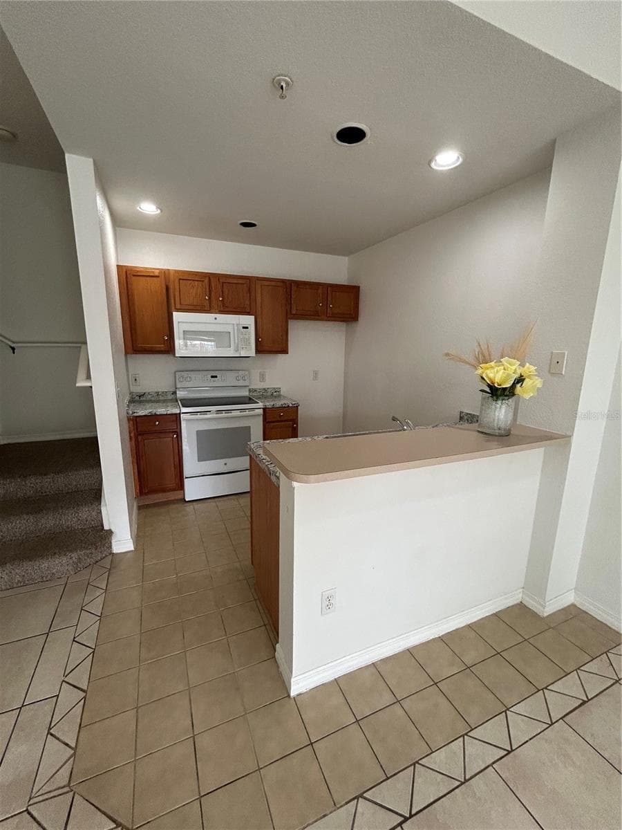 Condominium at 2201 SAN VITTORINO CIR #104, KISSIMMEE, photo 3 of 19