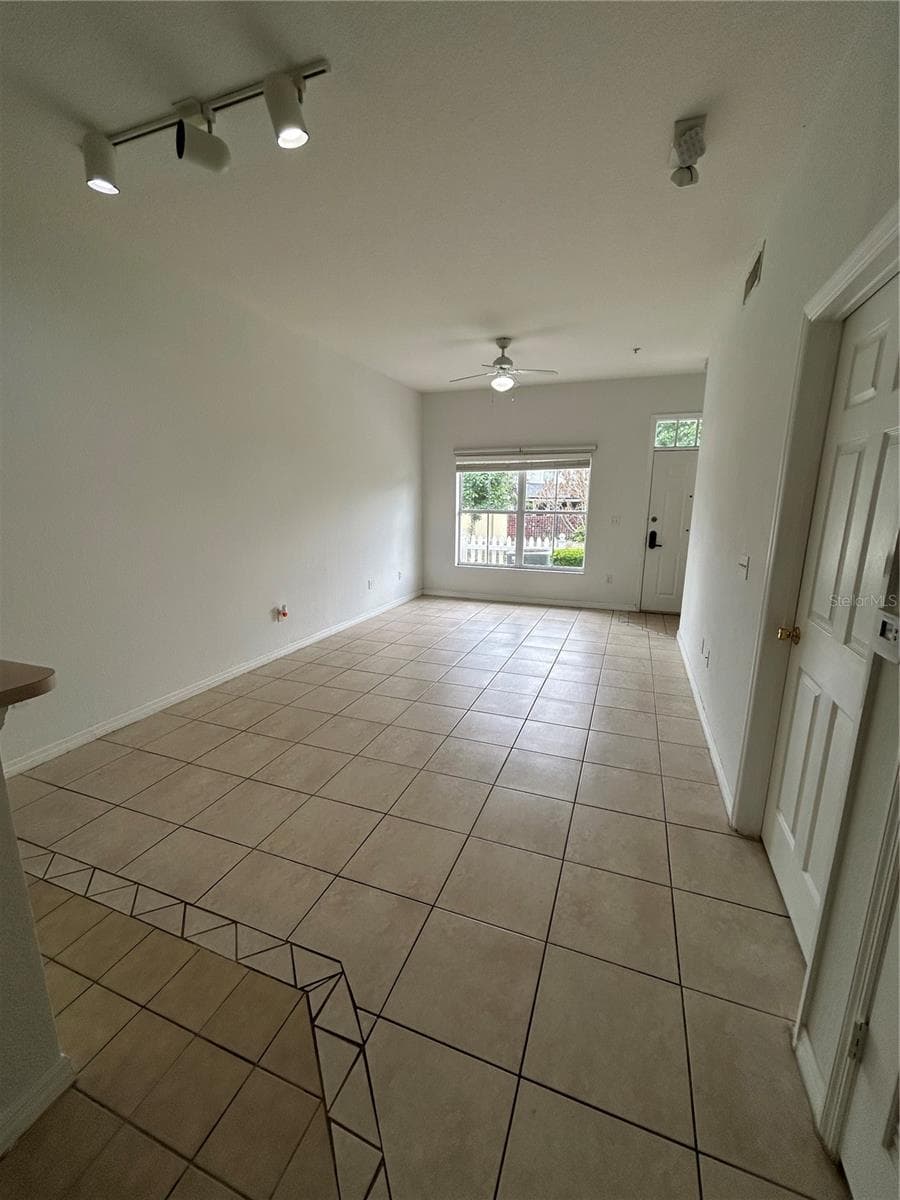 Condominium at 2201 SAN VITTORINO CIR #104, KISSIMMEE, photo 4 of 19