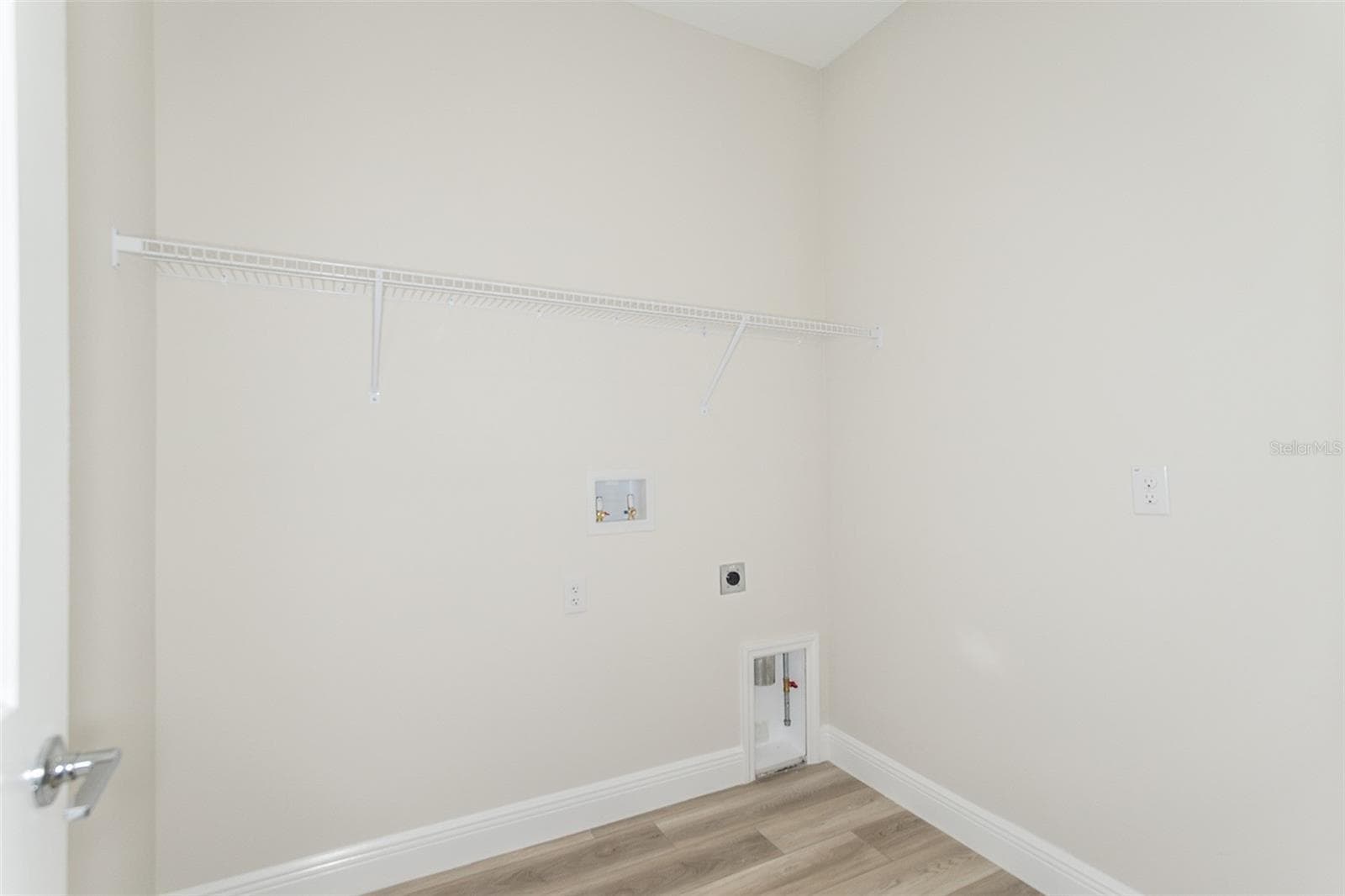 Single Family Residence at 33437 TWILIGHT SEA PL, DADE CITY, photo 26 of 32