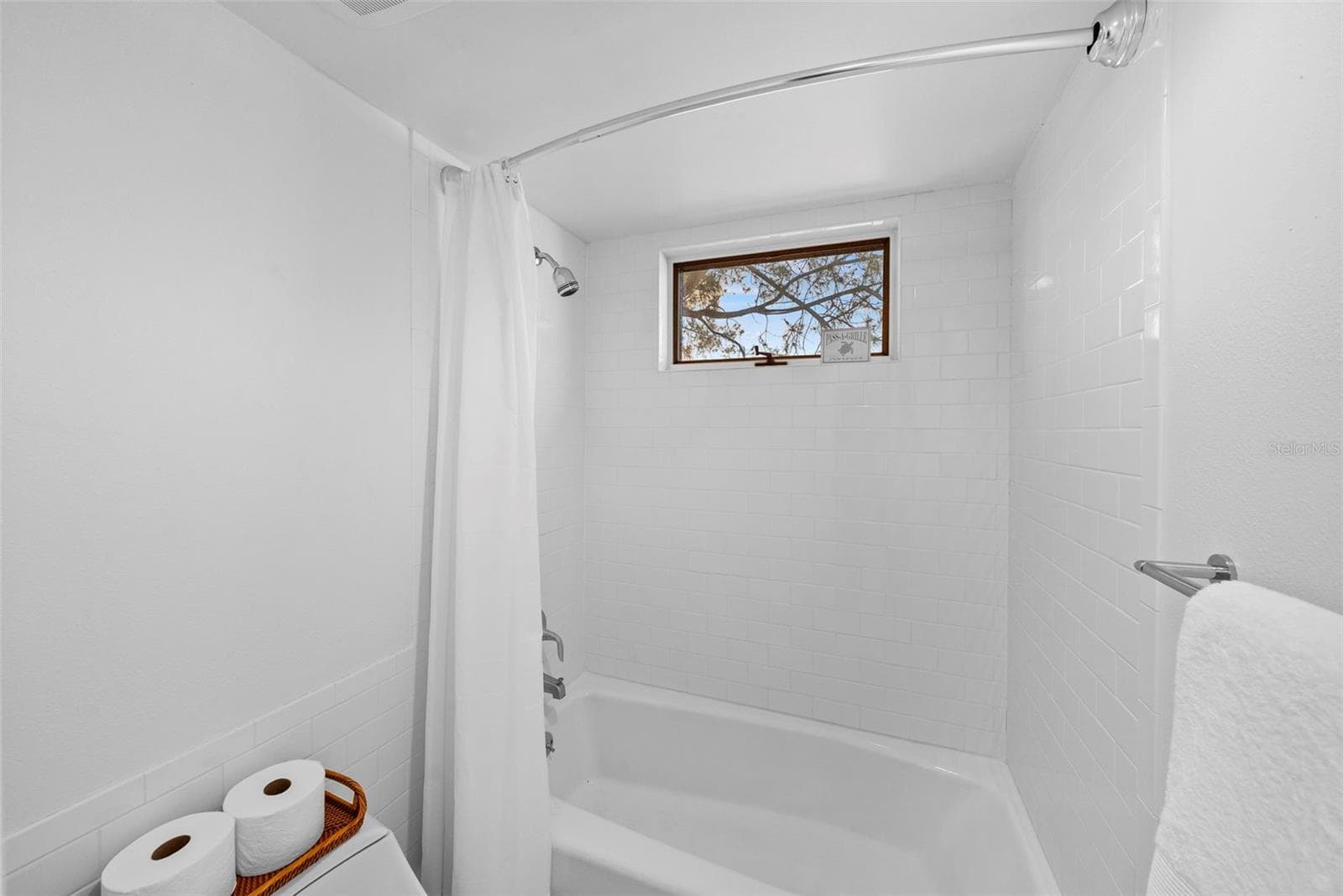 uest bath with Private Water Closet and Tub/Shower - 1304 PASS A GRILLE WAY, ST PETE BEACH