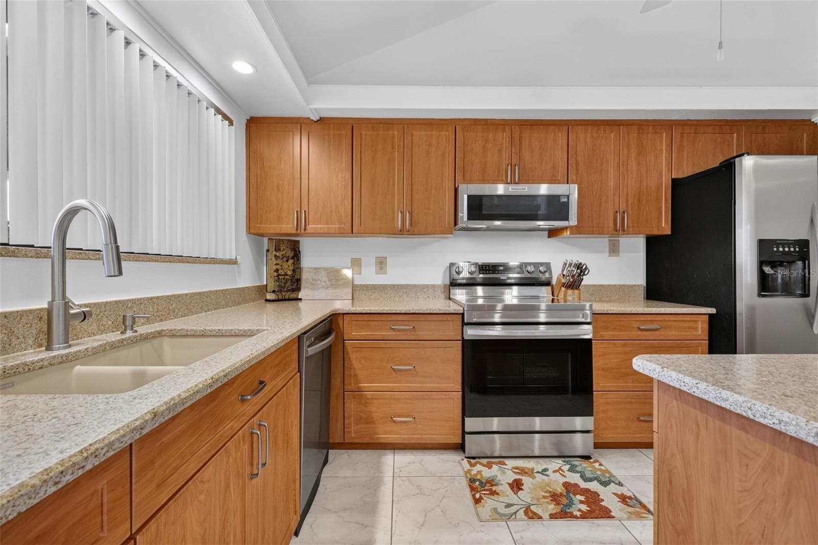 Single Family Residence at 21 TOWNHILL DR, EUSTIS, photo 14 of 31