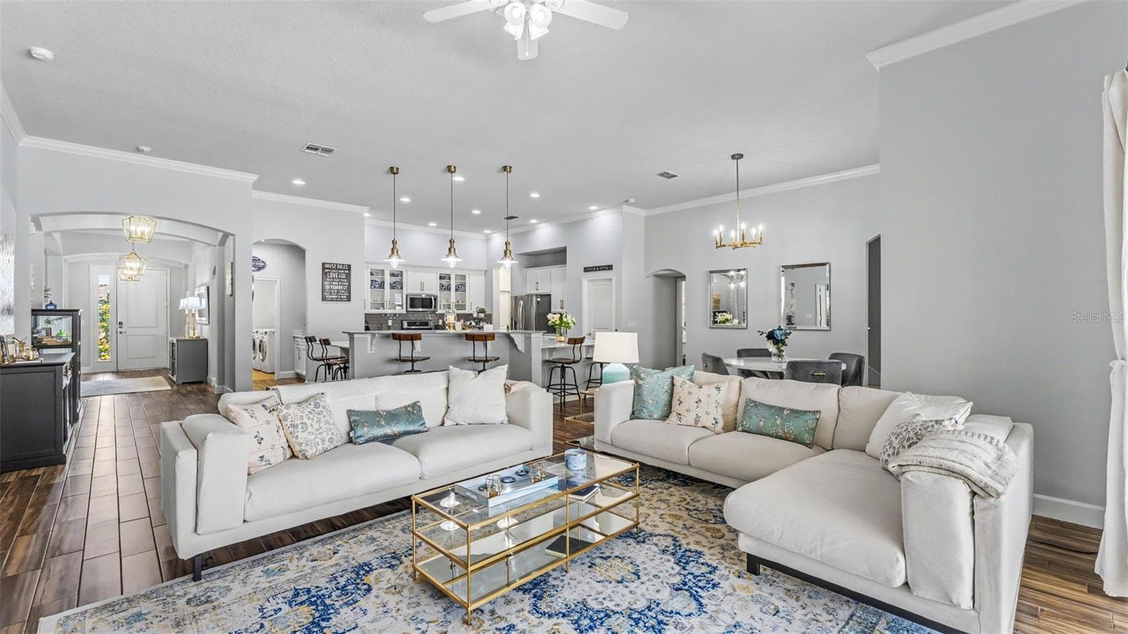 Single Family Residence at 3814 SHORESIDE DR, KISSIMMEE, photo 13 of 61