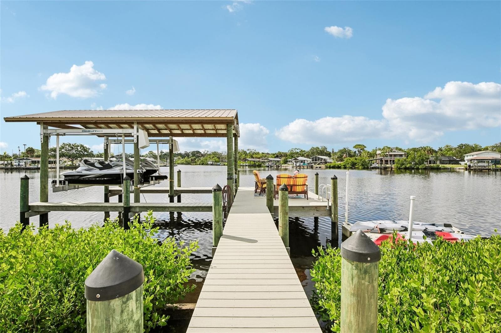 806 BLUE HERON BLVD