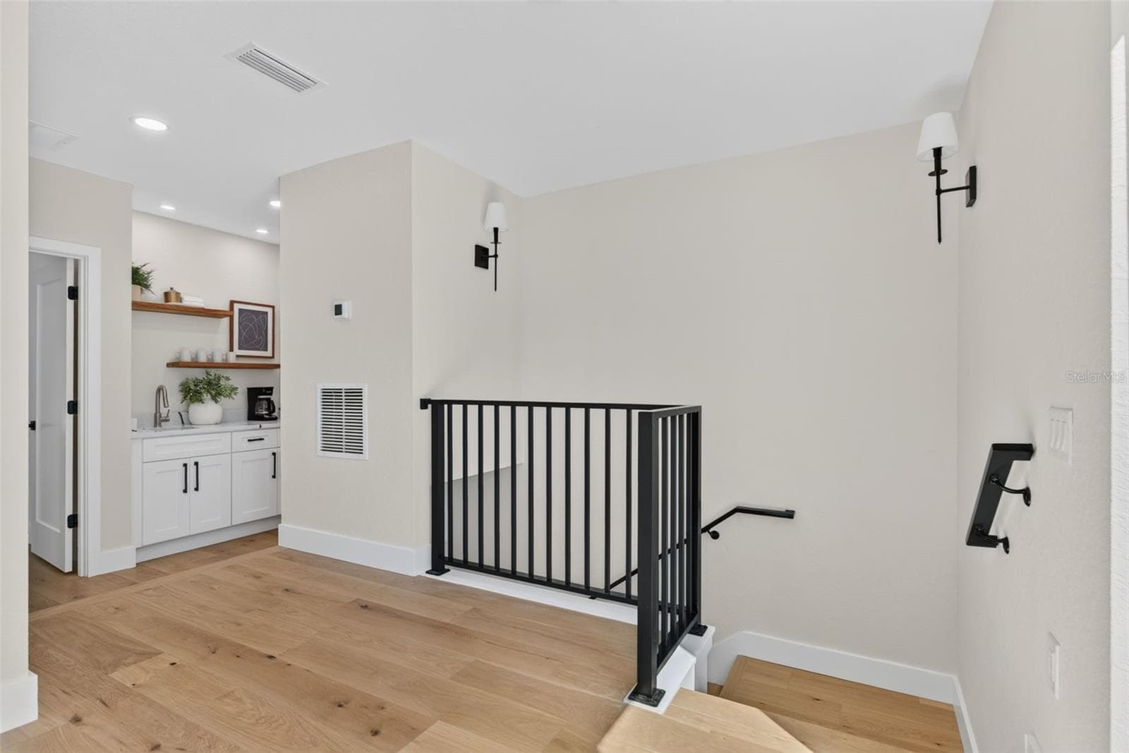 Single Family Residence at 310 PARK ST N, ST PETERSBURG, photo 49 of 98