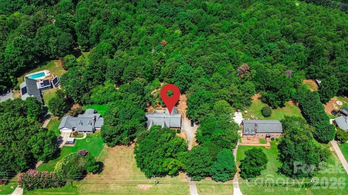 Single Family Residence at 14410 Youngblood Road, Charlotte, photo 39 of 42