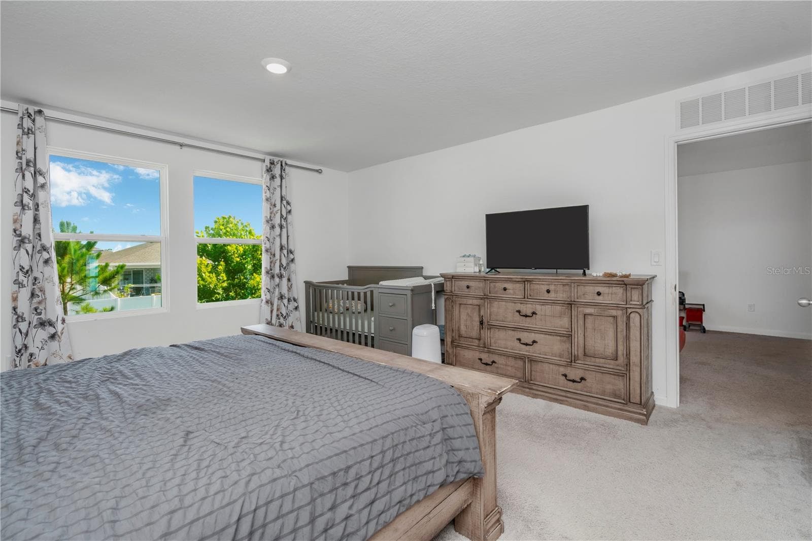 Single Family Residence at 35567 BUTTONWEED, ZEPHYRHILLS, photo 17 of 50