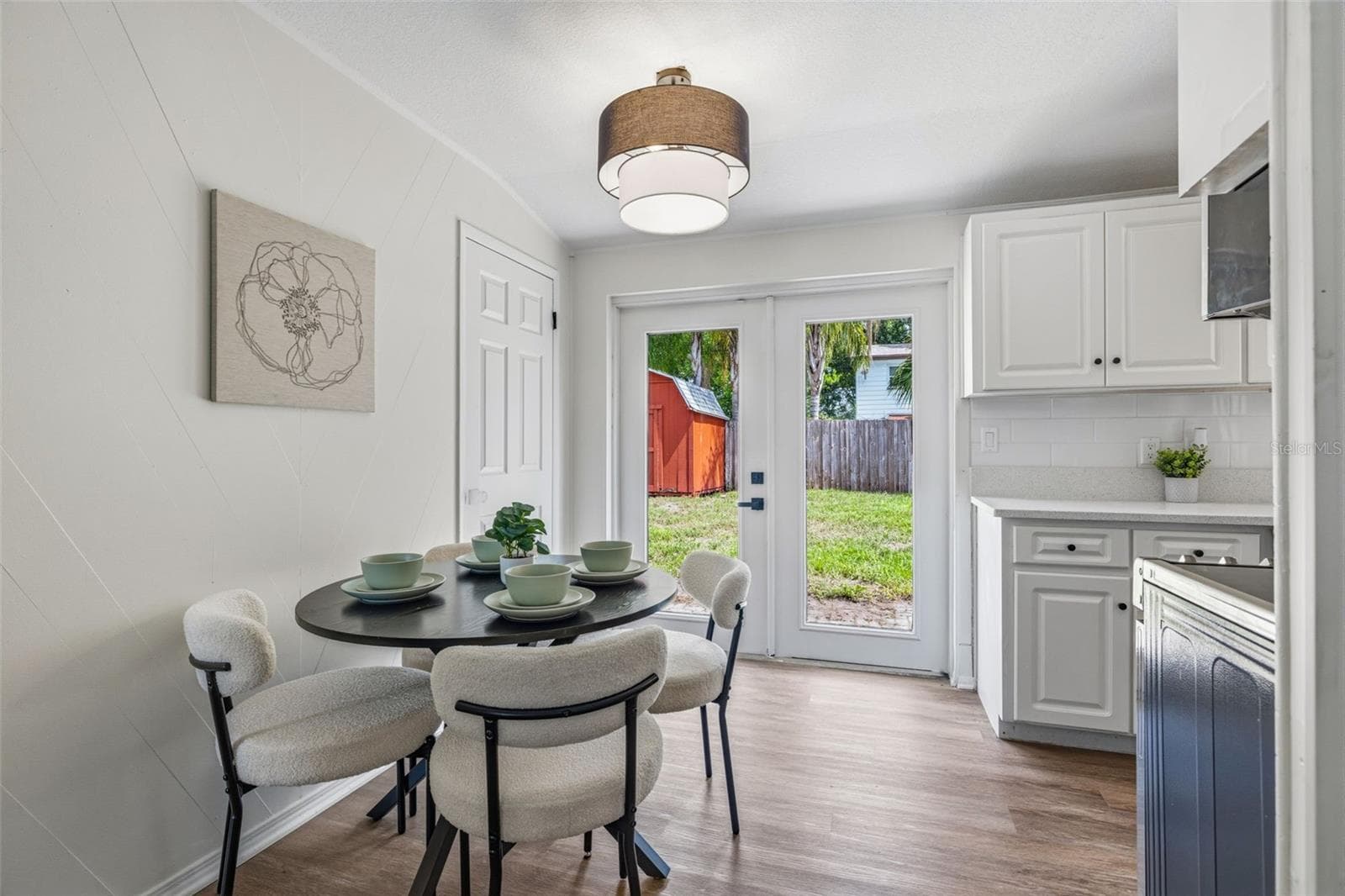 Single Family Residence at 10408 VENTURA AVE, TAMPA, photo 10 of 25