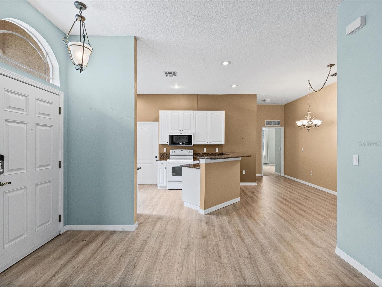 Villa at 7637 WIMPOLE DR, NEW PORT RICHEY, photo 12 of 61