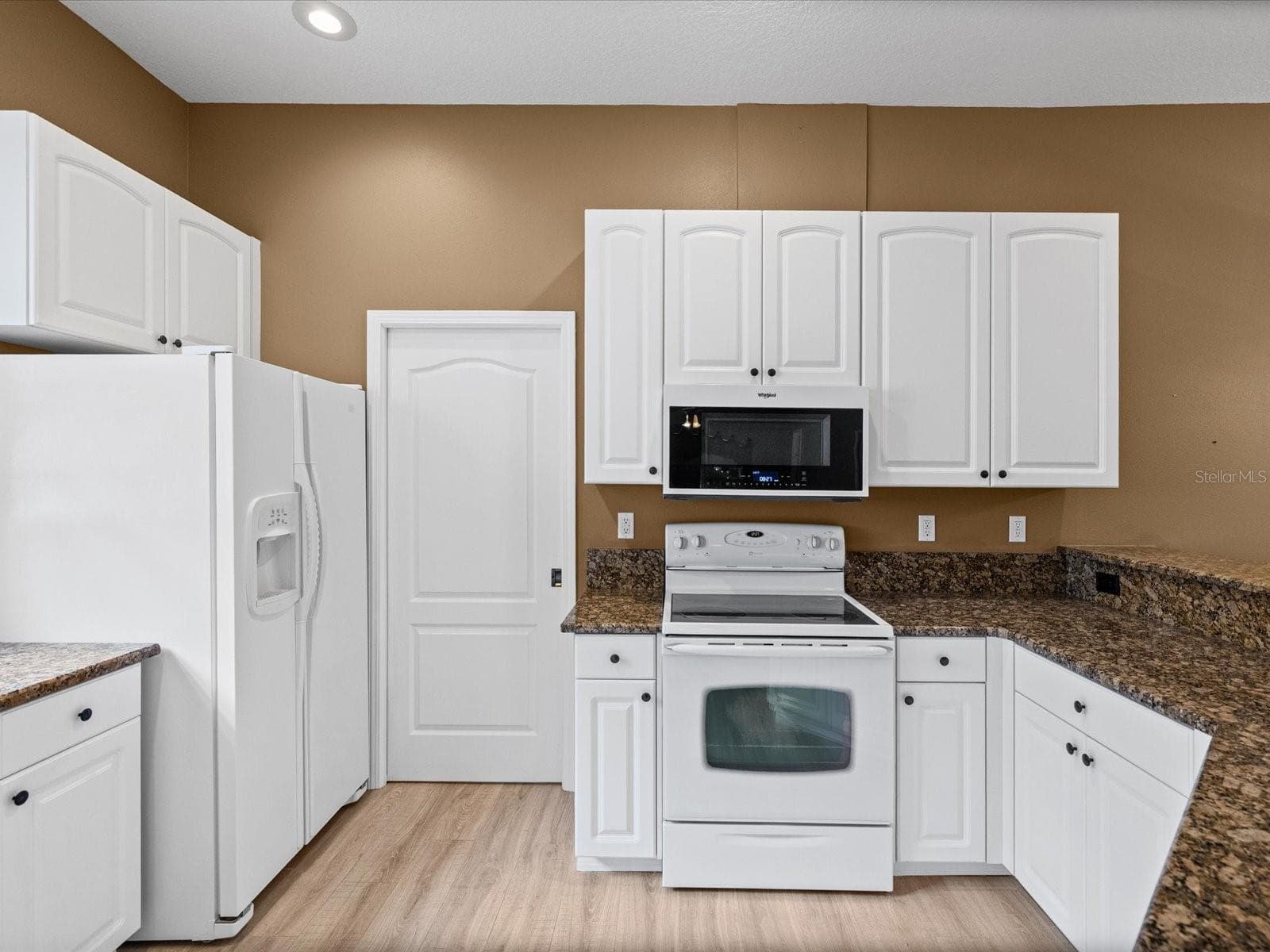 Villa at 7637 WIMPOLE DR, NEW PORT RICHEY, photo 16 of 61