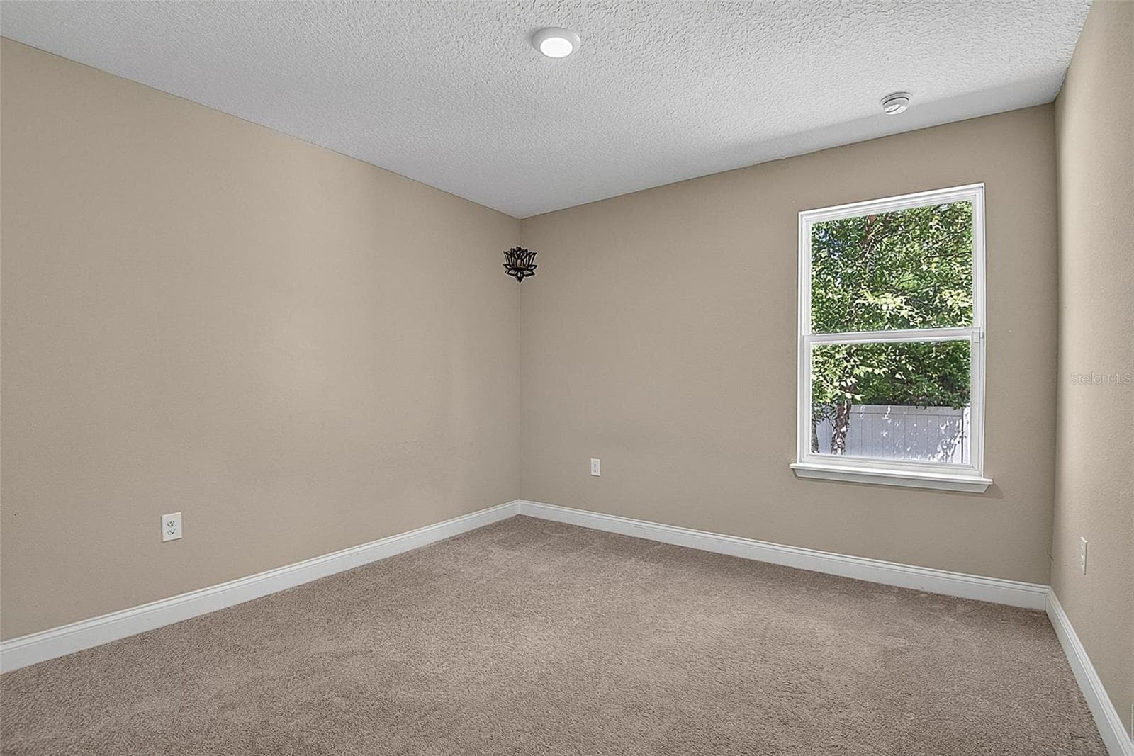 Single Family Residence at 425 NARVAREZ AVE, ST AUGUSTINE, photo 37 of 74
