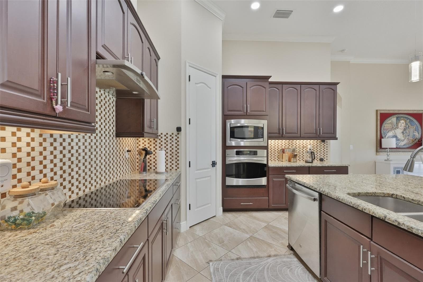 Single Family Residence at 7121 HATPIN LOOP, WESLEY CHAPEL, photo 14 of 50