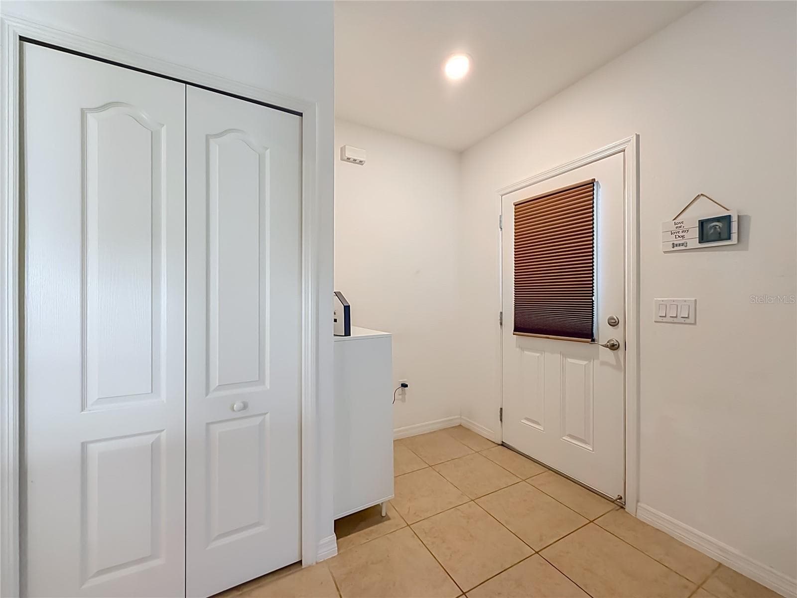 Single Family Residence at 1269 WATER WILLOW DR, GROVELAND, photo 5 of 52