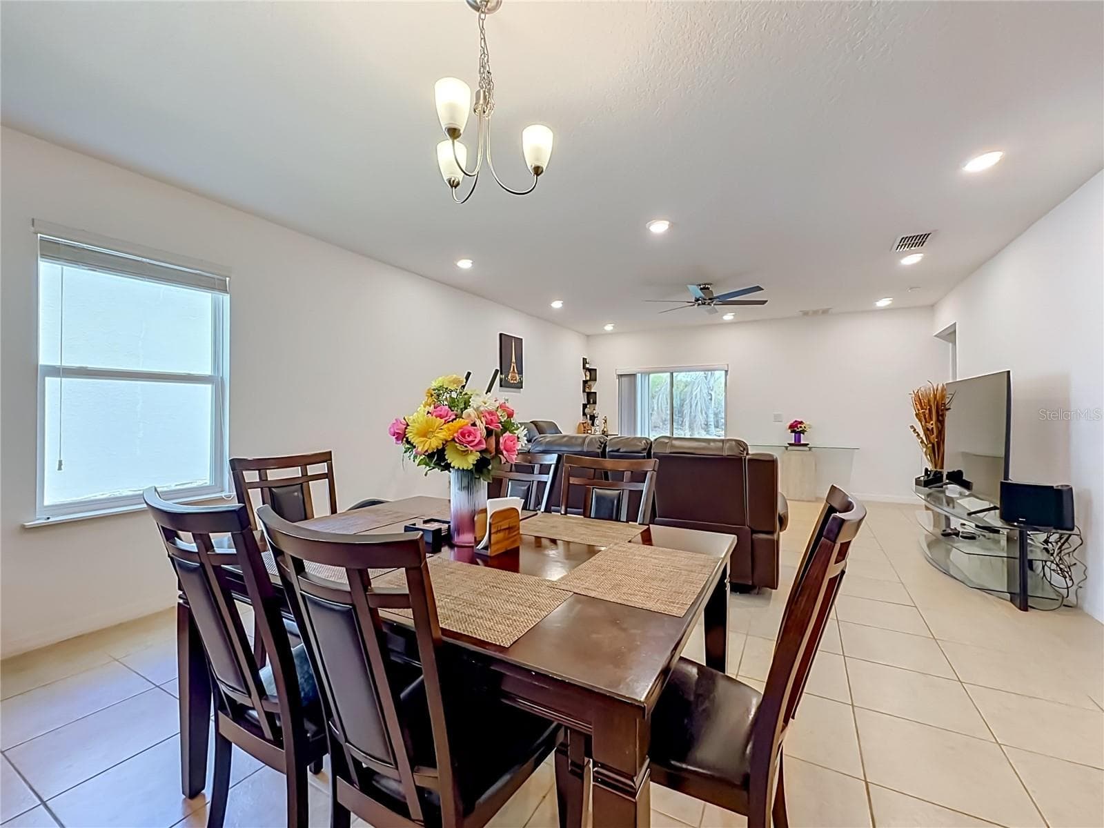 Single Family Residence at 1269 WATER WILLOW DR, GROVELAND, photo 17 of 52
