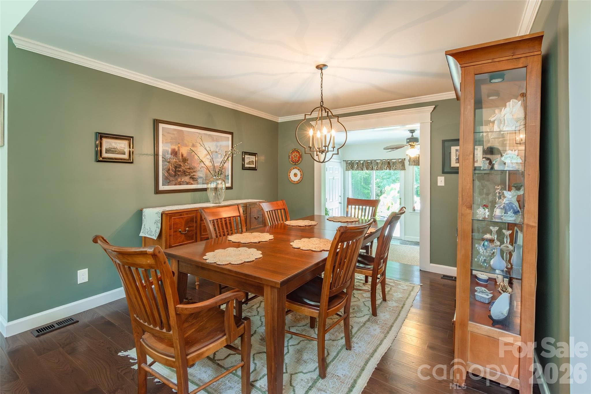 Single Family Residence at 1326 Clifflure Lane, Fort Mill, photo 10 of 41