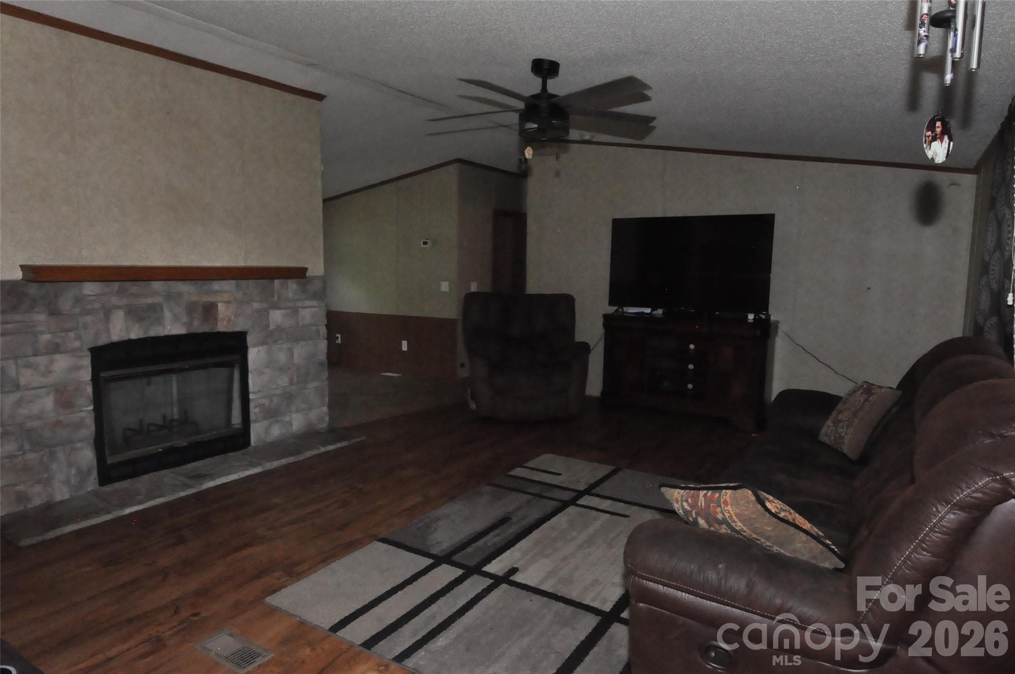 Single Family Residence at 977 Langley Drive, Chester, photo 10 of 20
