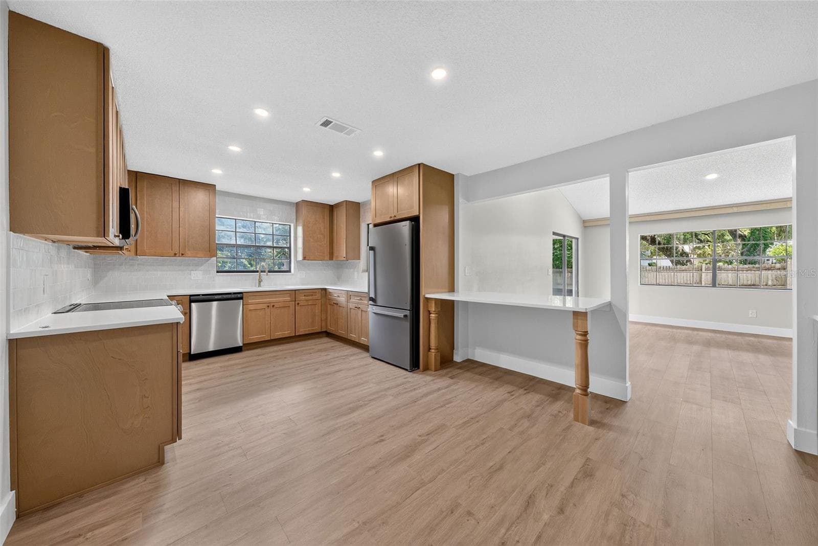 Single Family Residence at 8050 NW 48TH LN, OCALA, photo 9 of 20