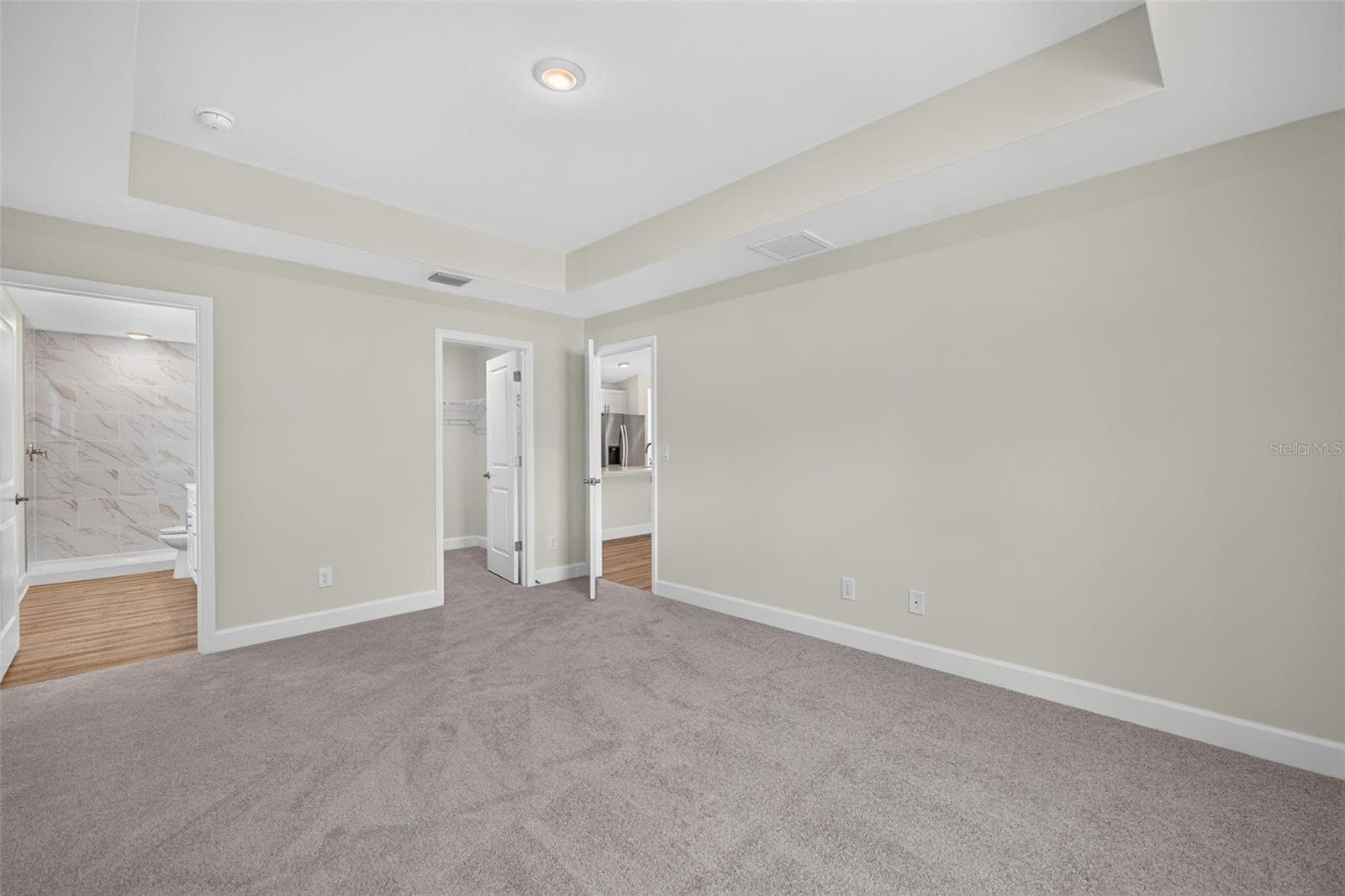 Primary with En-suite - 151 KIRBY ST, PORT CHARLOTTE