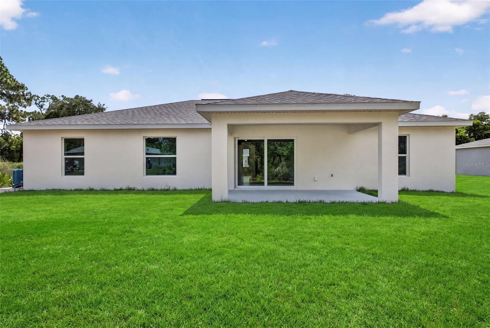 Exterior Backyard - 151 KIRBY ST, PORT CHARLOTTE
