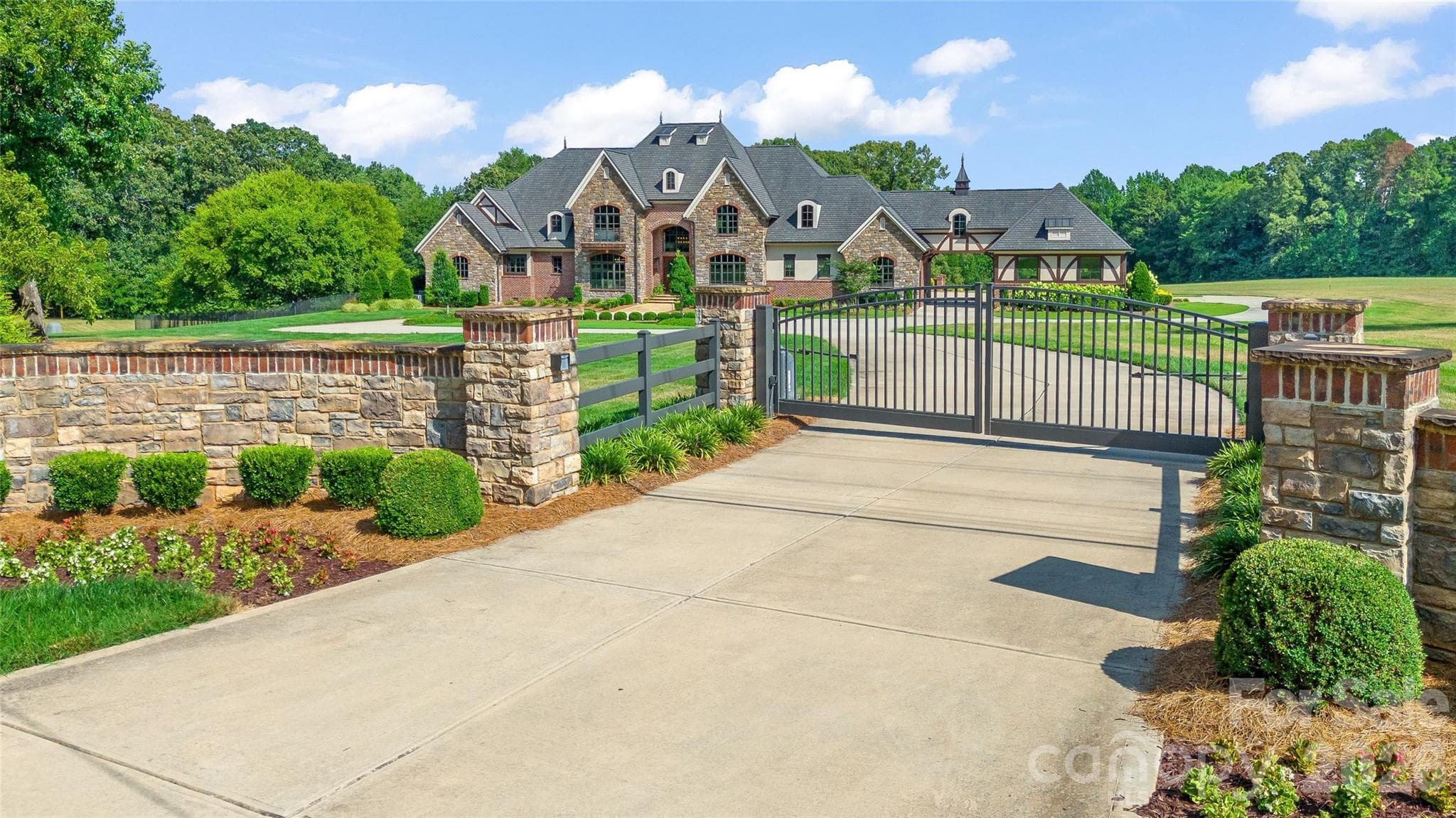 Single Family Residence at Gastonia, photo 3 of 41