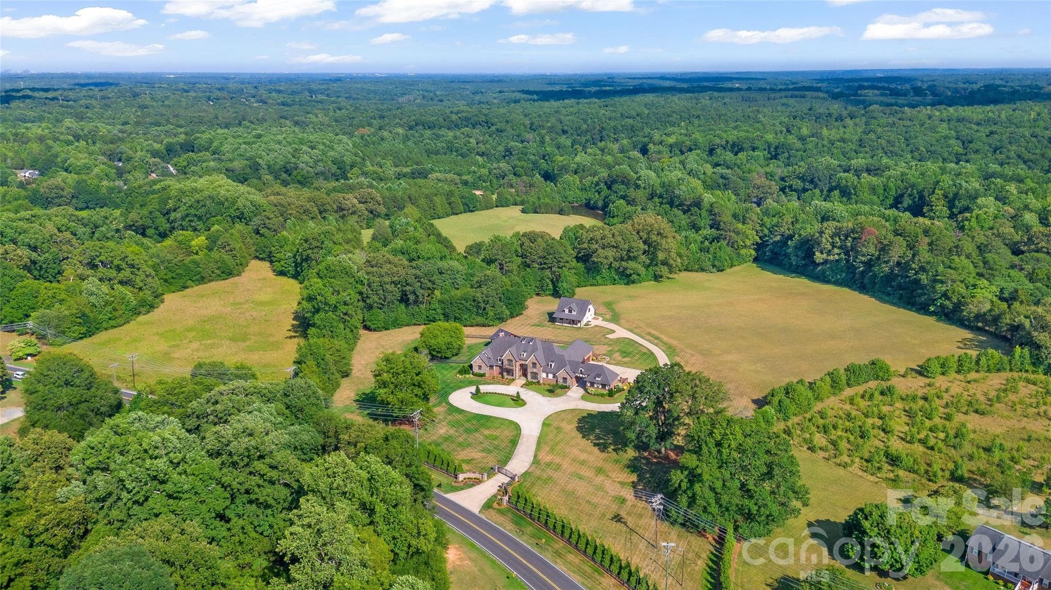 Single Family Residence at Gastonia, photo 4 of 41