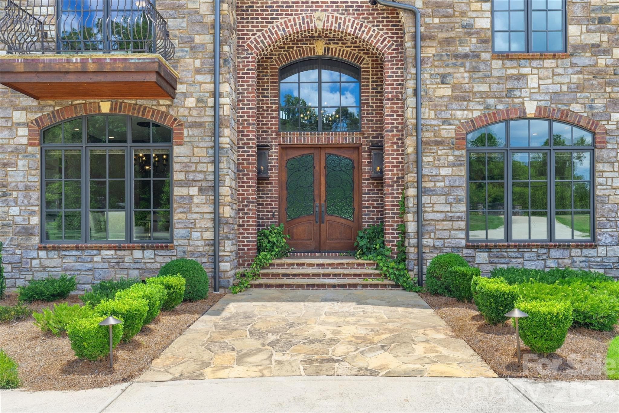 Single Family Residence at Gastonia, photo 8 of 41