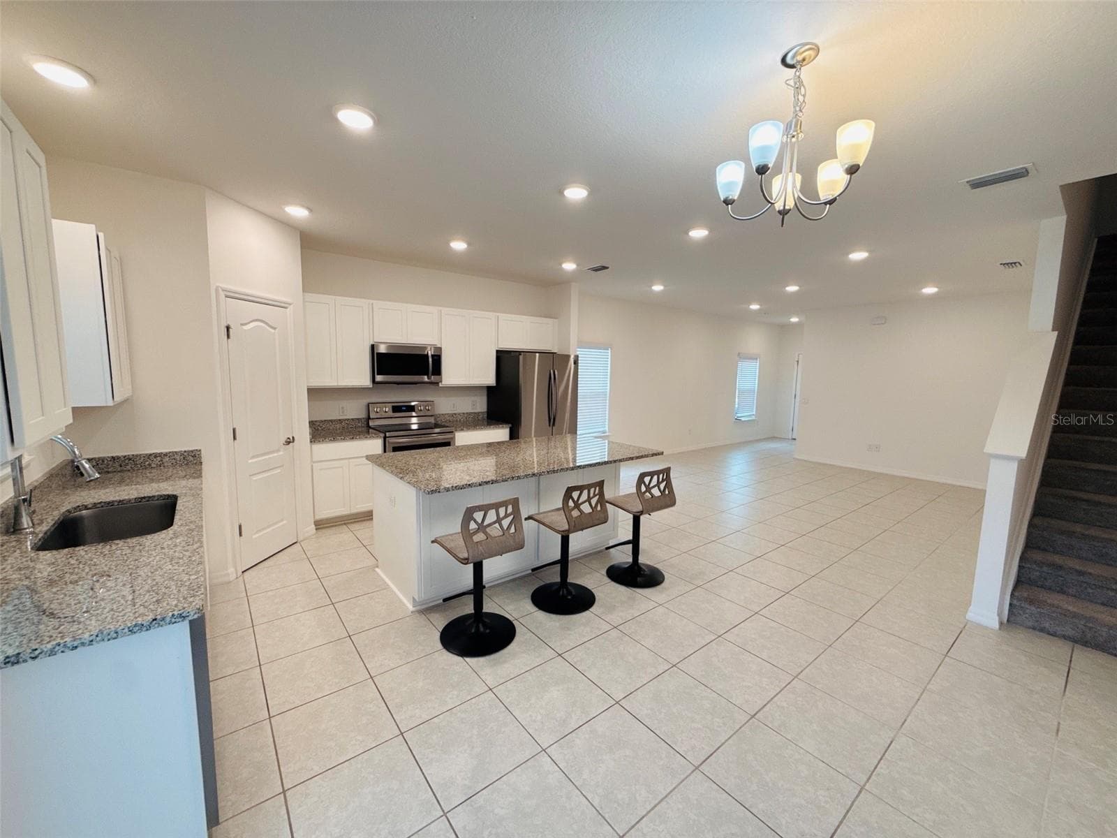 Townhouse at 12547 NW 7TH PL, NEWBERRY, photo 8 of 26