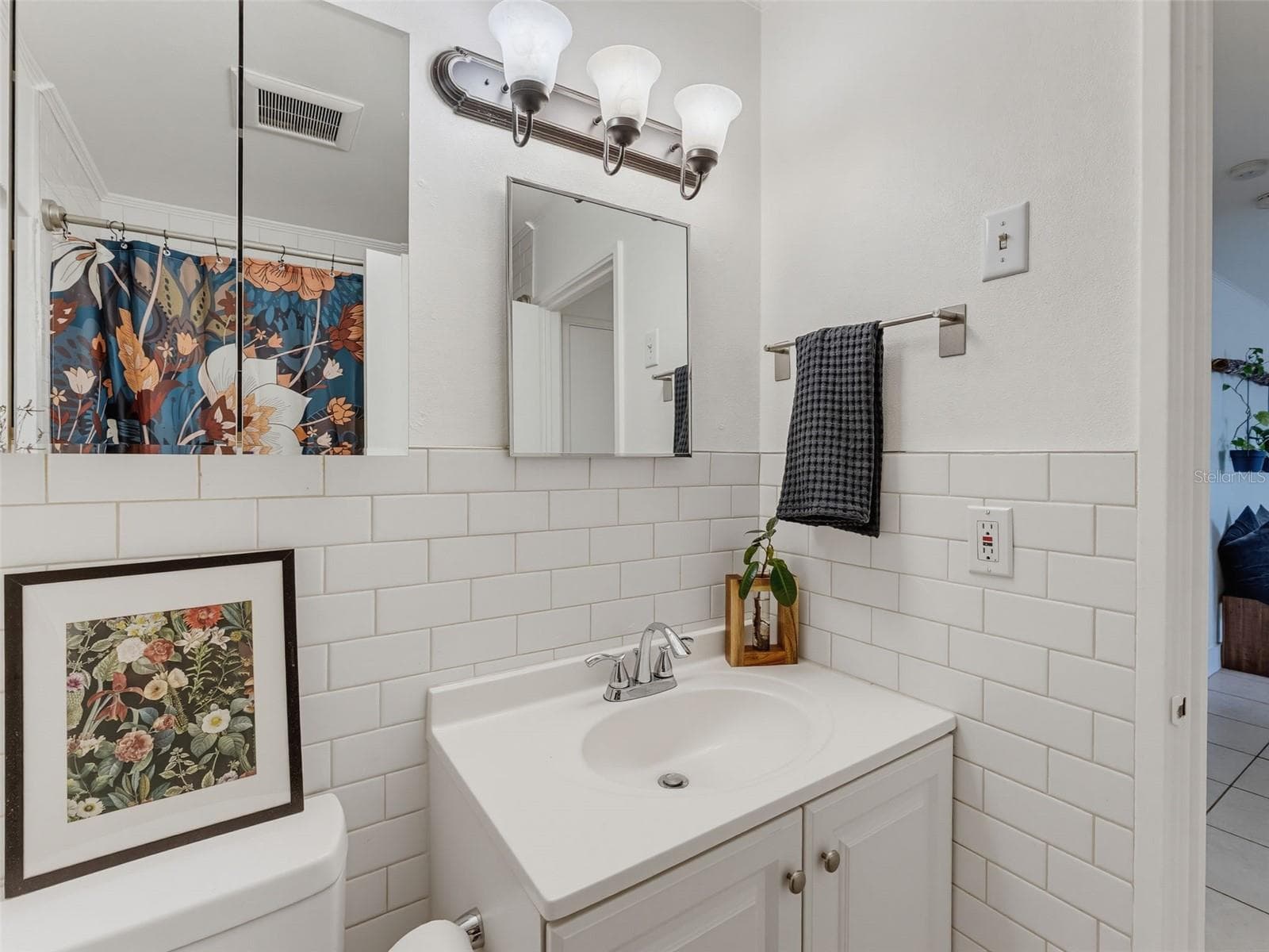 Full Bath - 5704 13TH ST, ZEPHYRHILLS