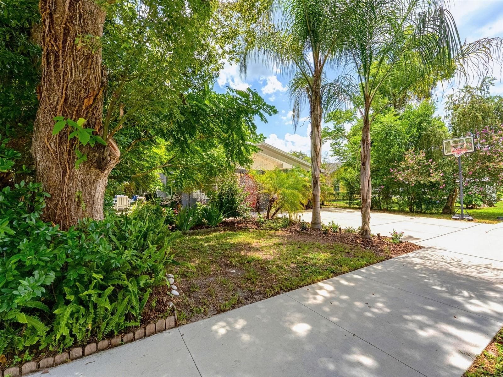 View from street. - 5704 13TH ST, ZEPHYRHILLS