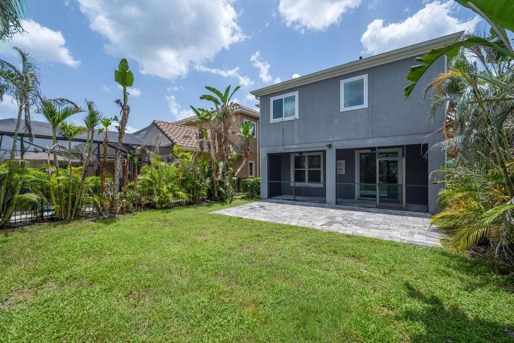 Single Family Residence at 14306 BARRINGTON STOWERS DR, LITHIA, photo 34 of 40