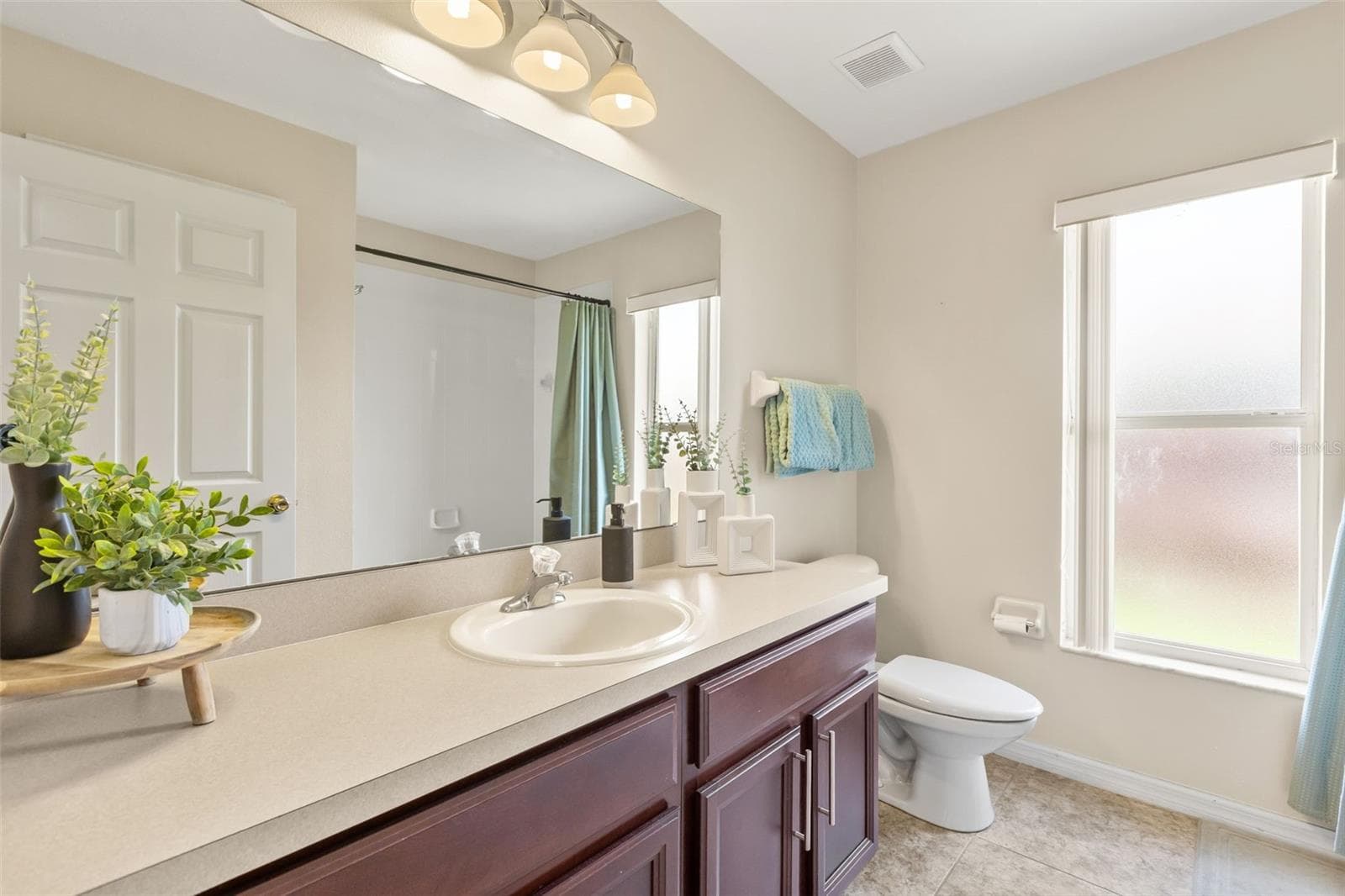 Single Family Residence at 4071 LONGWORTH LOOP, KISSIMMEE, photo 20 of 50