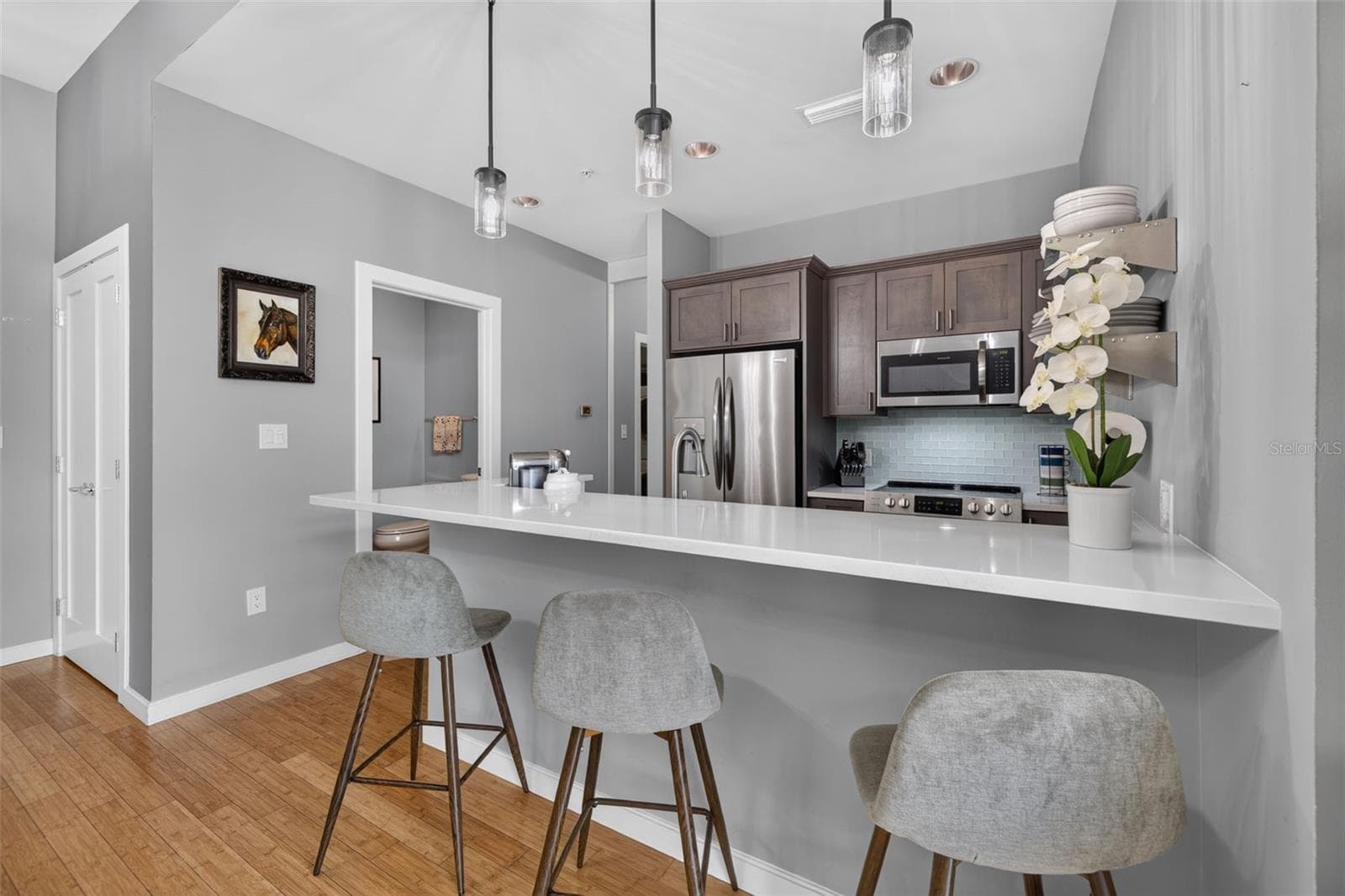 Condominium at 400 4TH AVE S #408, ST PETERSBURG, photo 9 of 33