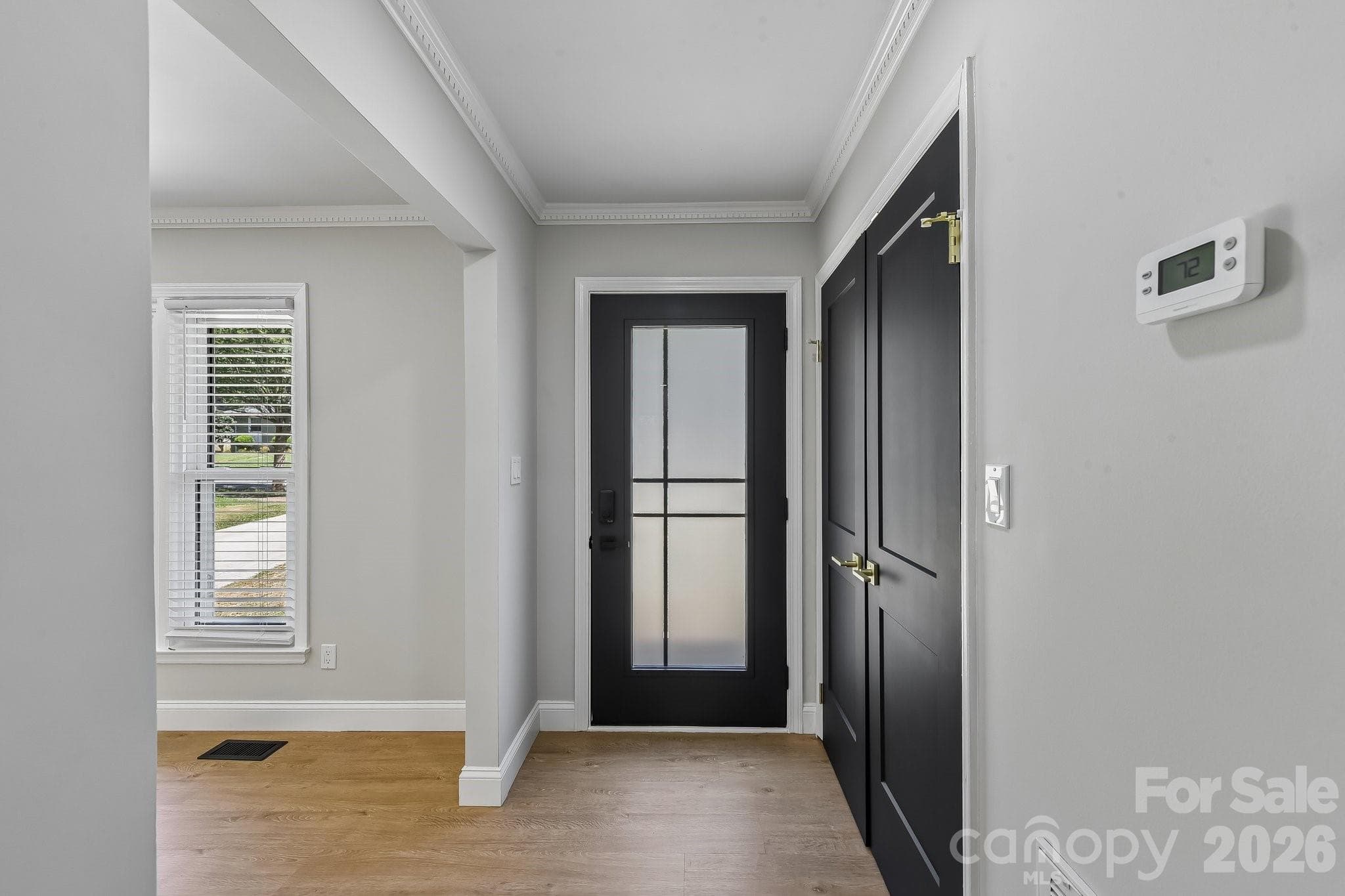 Single Family Residence at 3414 Winterfield Place, Charlotte, photo 5 of 47