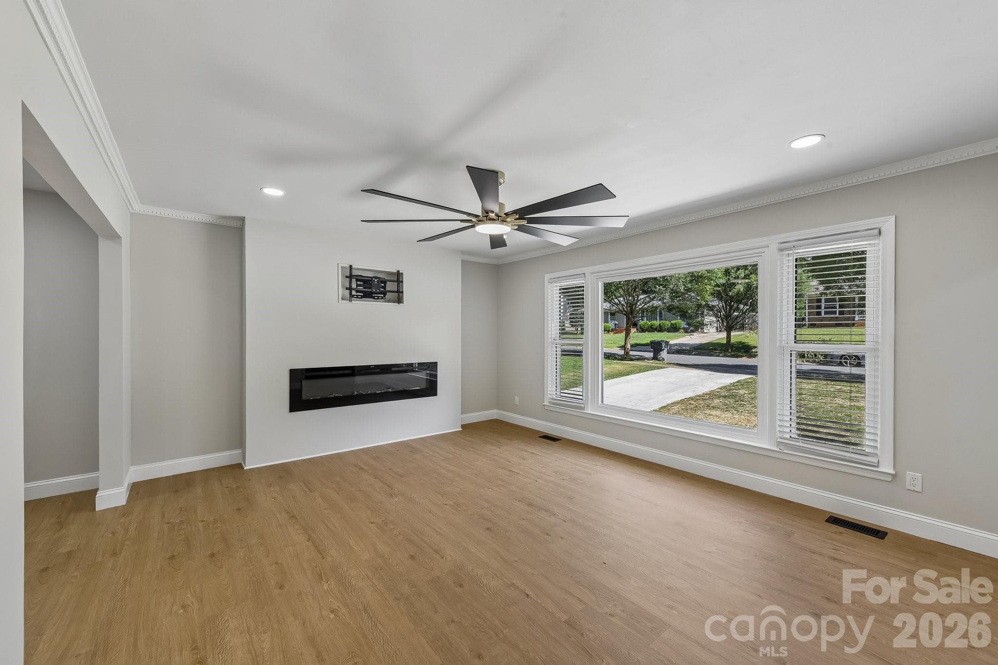 Single Family Residence at 3414 Winterfield Place, Charlotte, photo 7 of 47