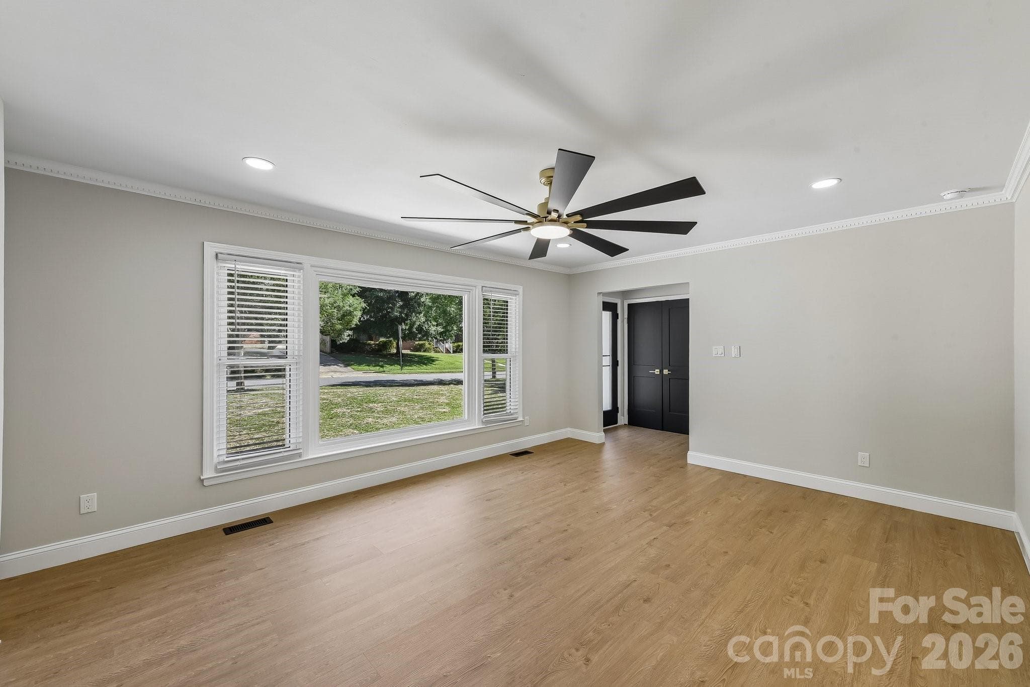 Single Family Residence at 3414 Winterfield Place, Charlotte, photo 8 of 47