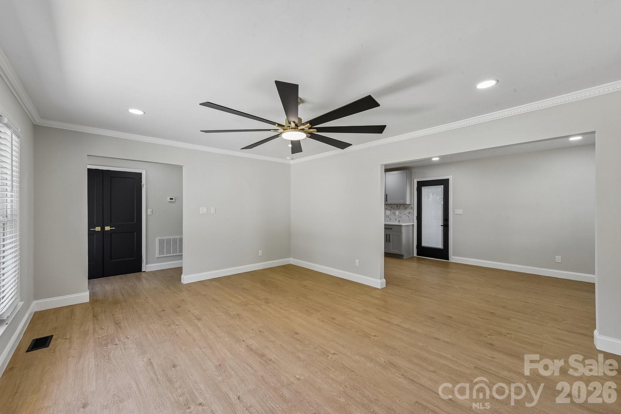 Single Family Residence at 3414 Winterfield Place, Charlotte, photo 9 of 47
