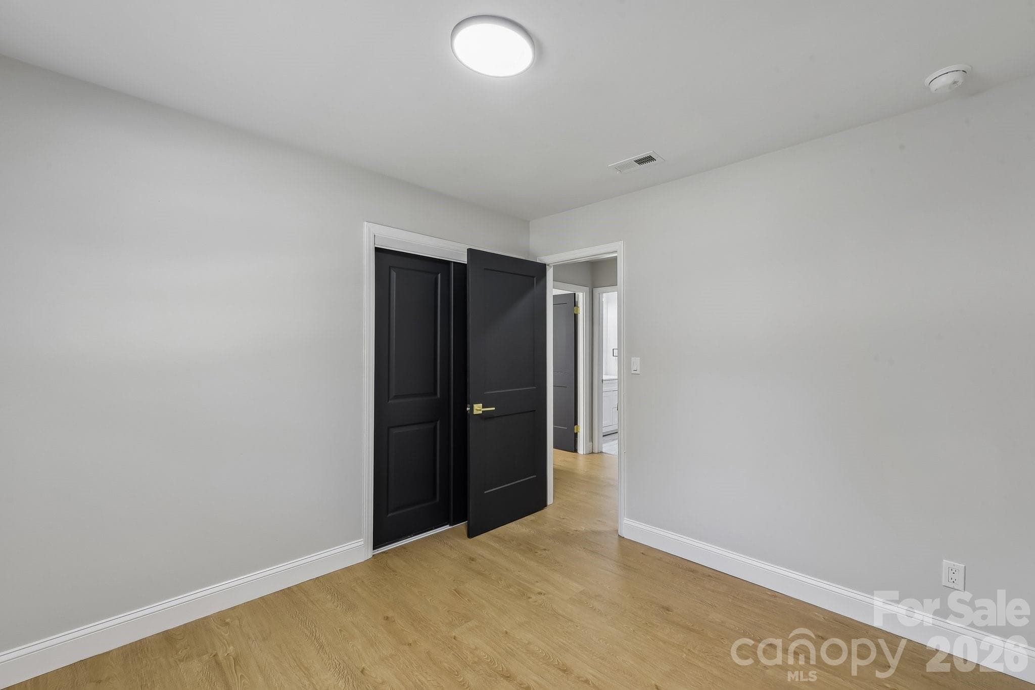 Single Family Residence at 3414 Winterfield Place, Charlotte, photo 21 of 47
