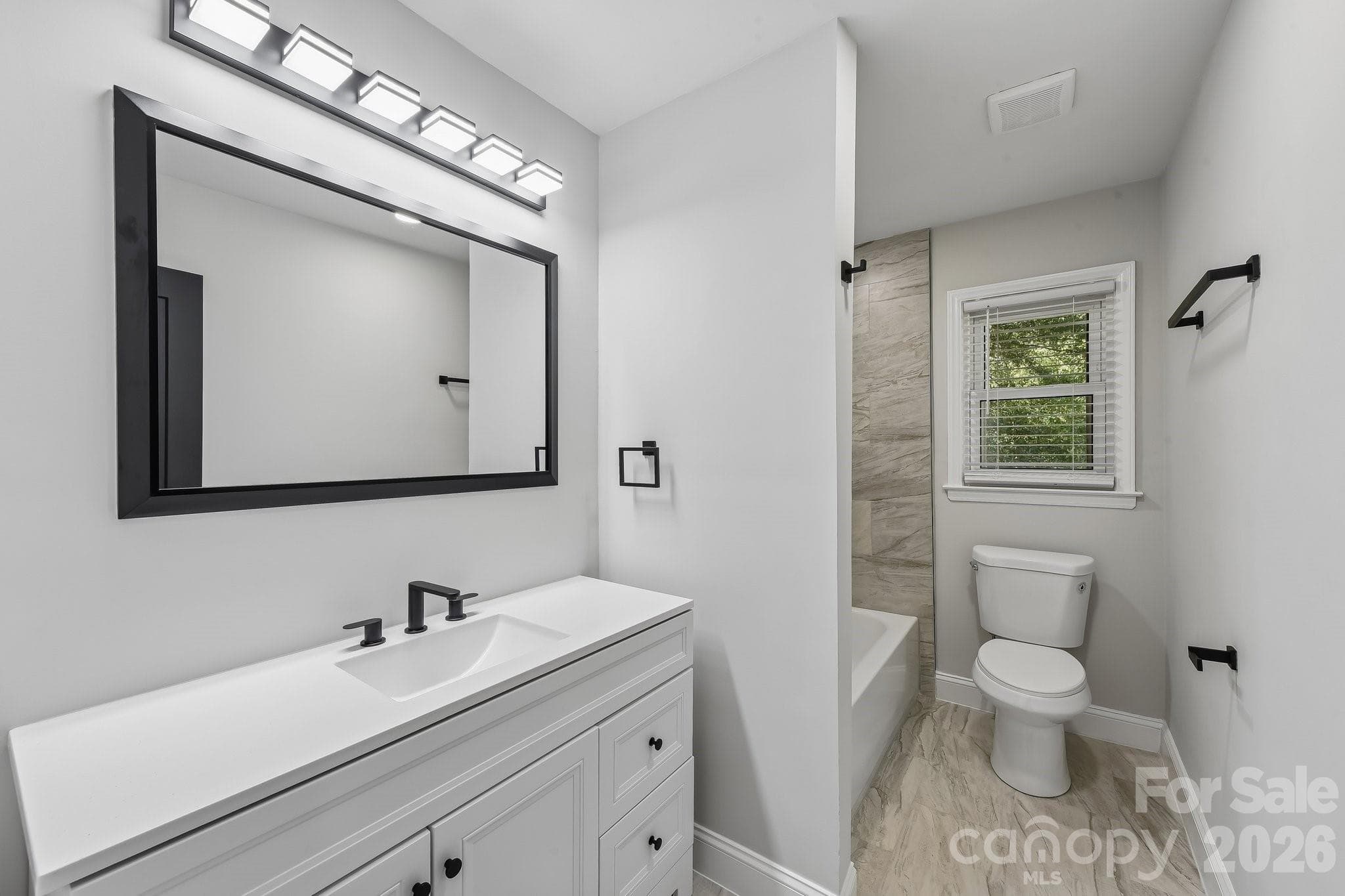 Single Family Residence at 3414 Winterfield Place, Charlotte, photo 24 of 47