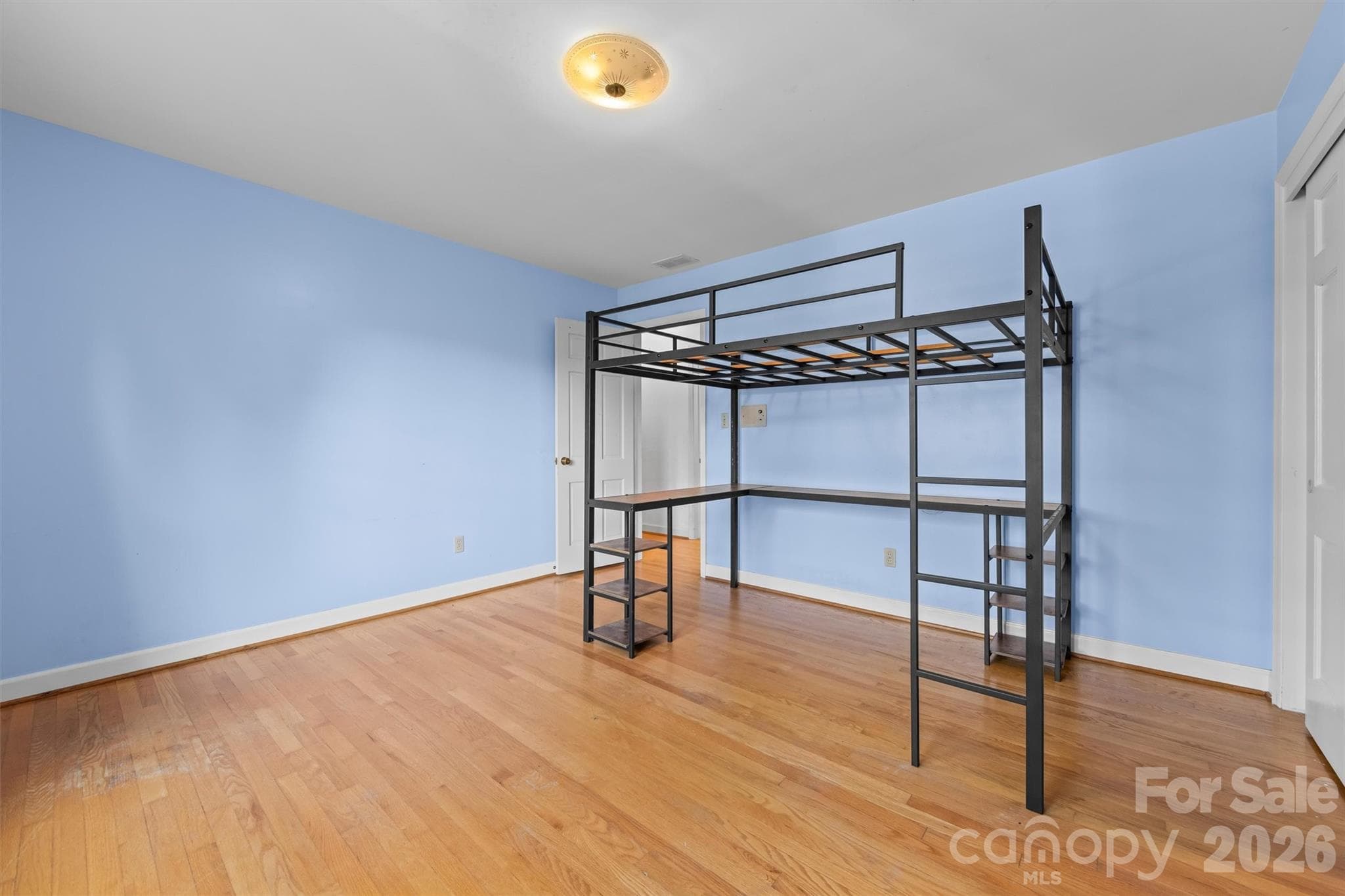 Guest Room #2 - 21 Hamburg Drive, Weaverville
