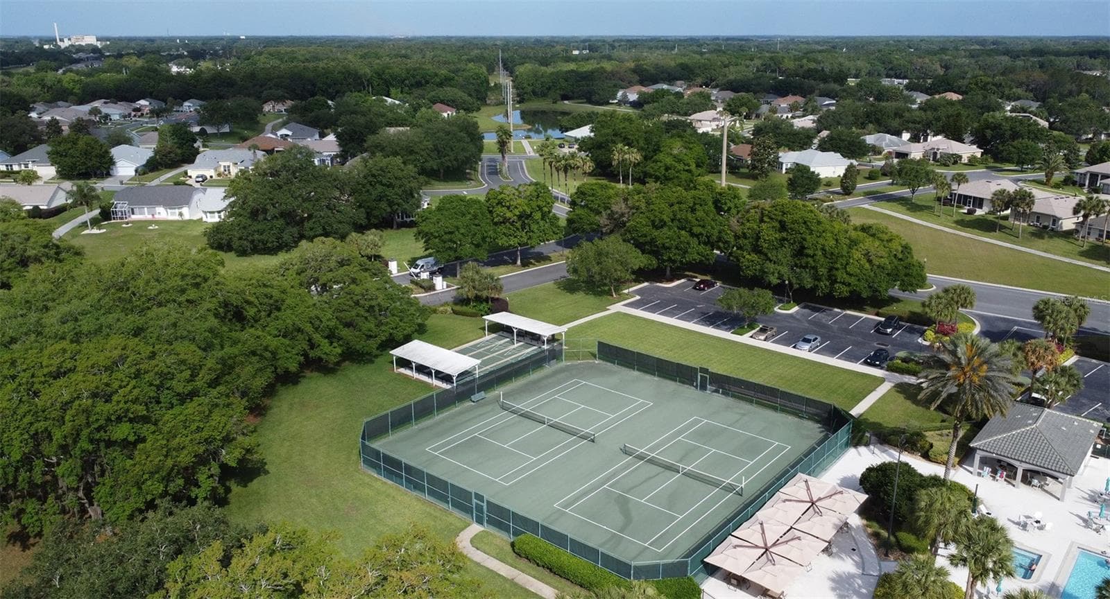 Legacy Tennis Court - 5901 CANDLE GLOW PL, LEESBURG