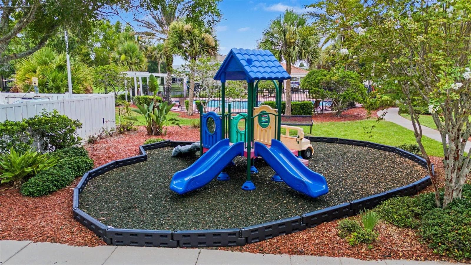 Townhouse at 12216 COUNTRY WHITE CIR, TAMPA, photo 30 of 33