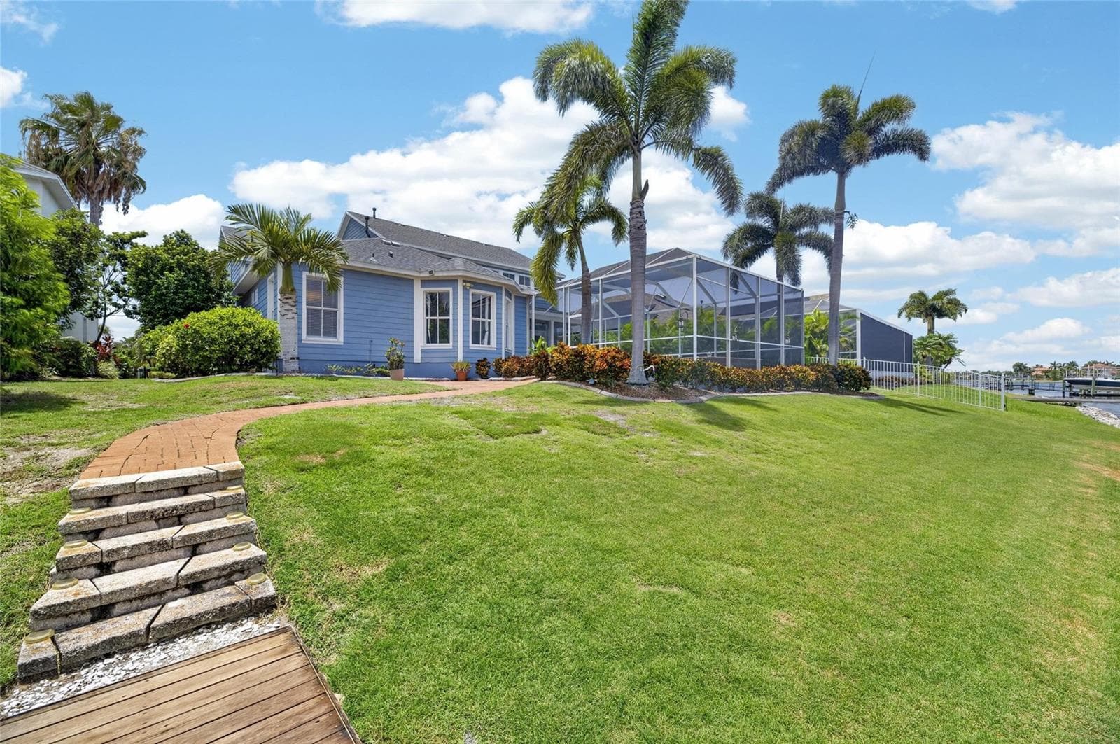 Single Family Residence at 5243 BRIGHTON SHORE DR, APOLLO BEACH, photo 67 of 100