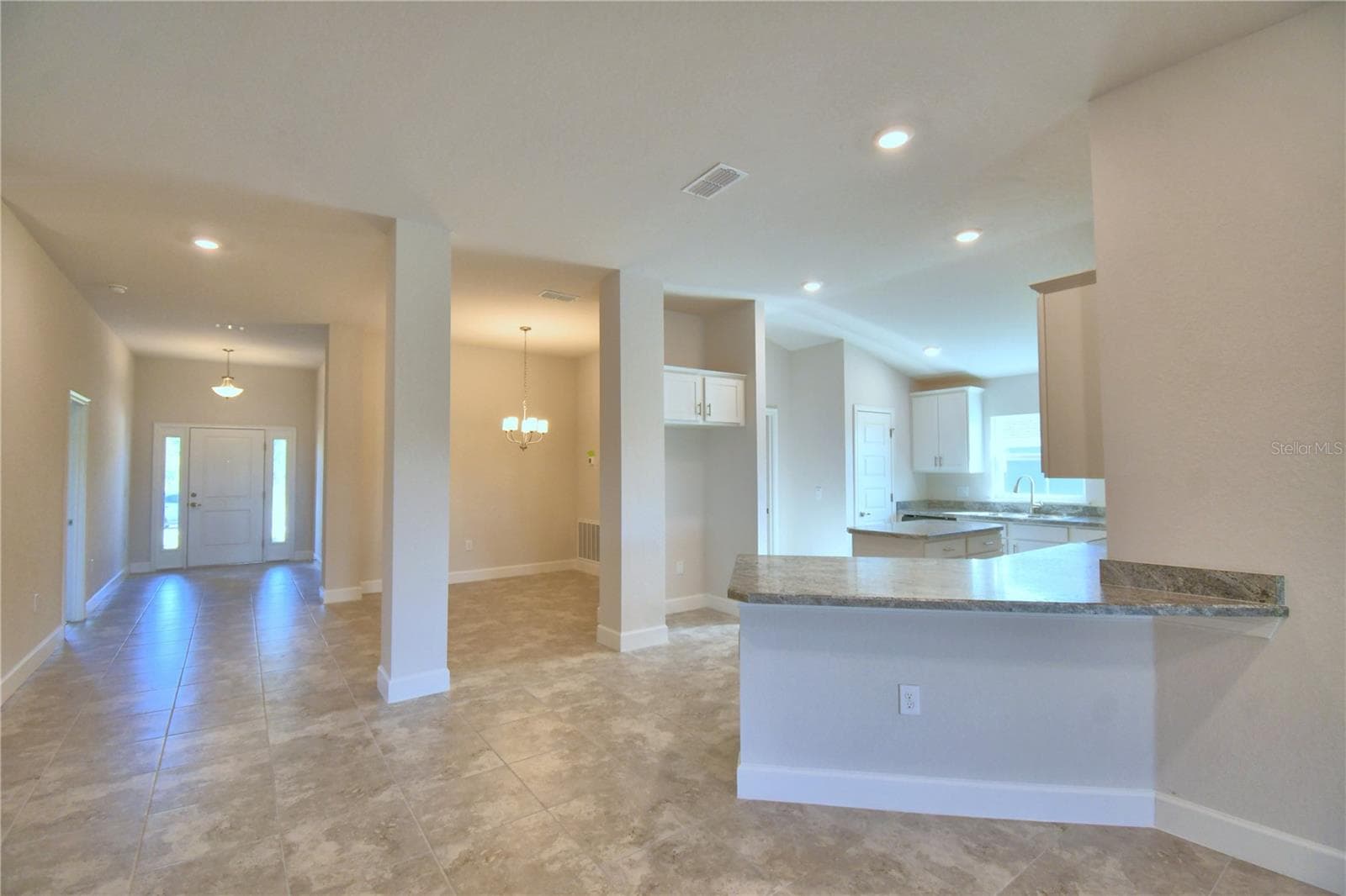 Single Family Residence at 4616 CALAMINT LN, AUBURNDALE, photo 8 of 52