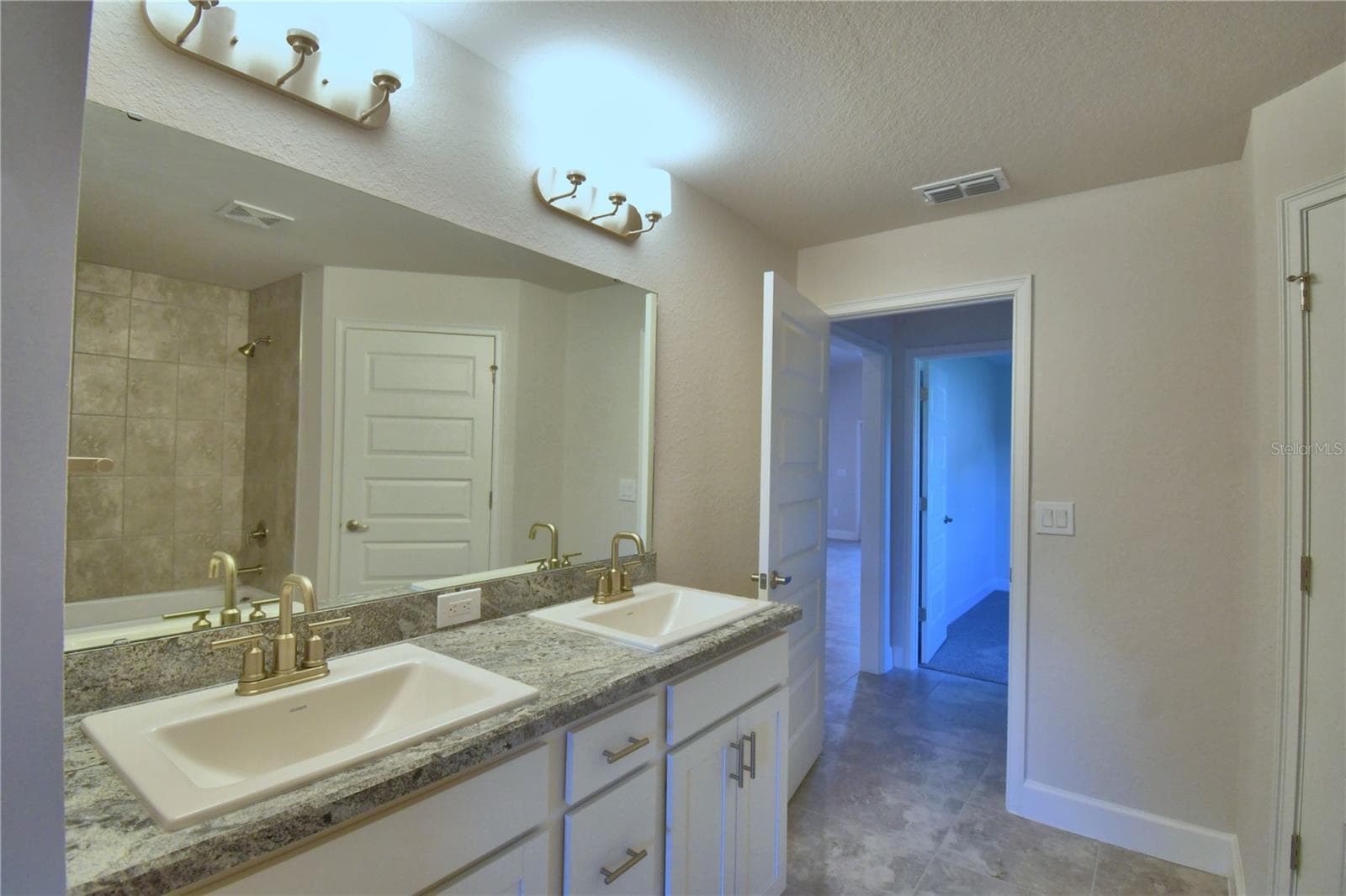 Single Family Residence at 4616 CALAMINT LN, AUBURNDALE, photo 46 of 52