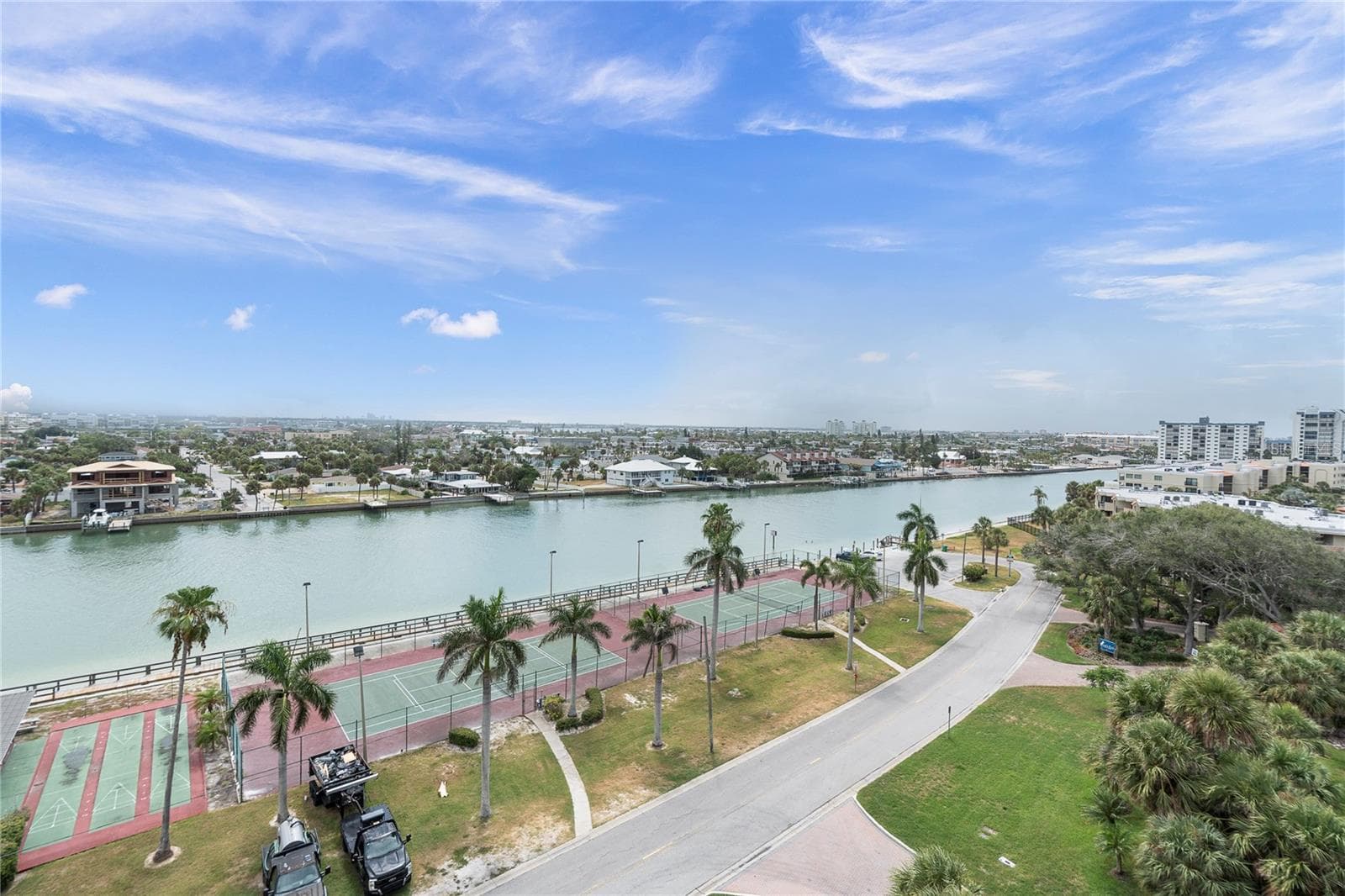 Condominium at 7600 BAYSHORE DR #701, TREASURE ISLAND, photo 19 of 41