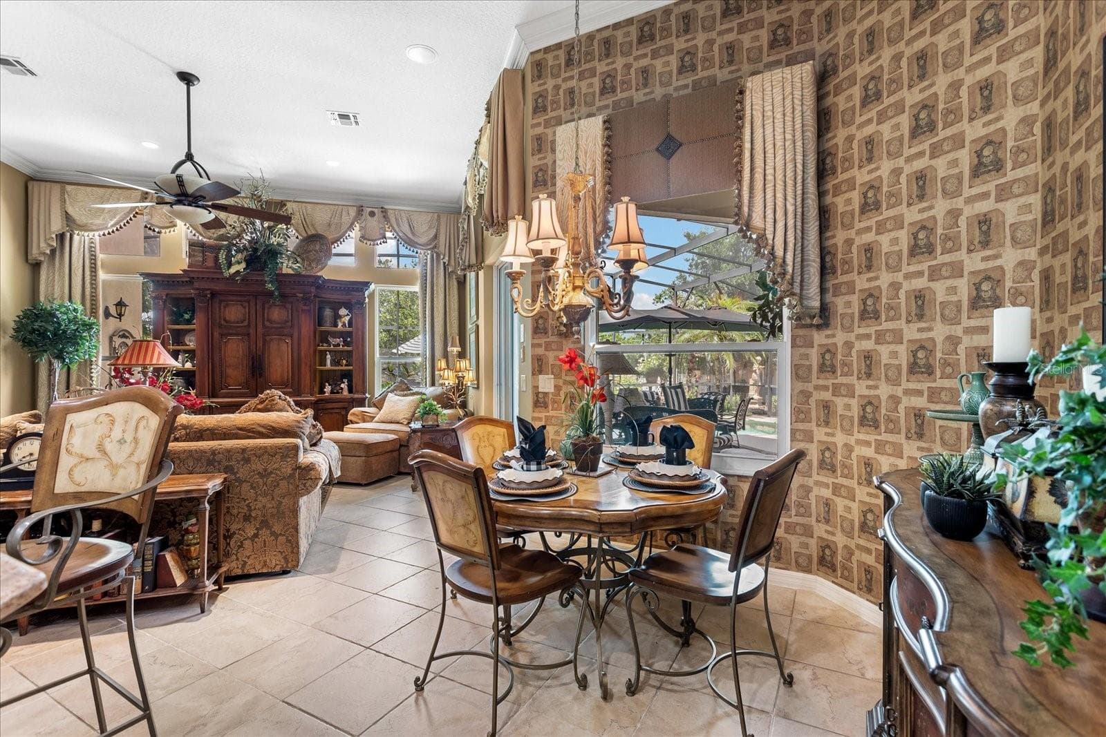 Single Family Residence at 131 ALEXANDRIA PLACE DR, APOPKA, photo 16 of 53